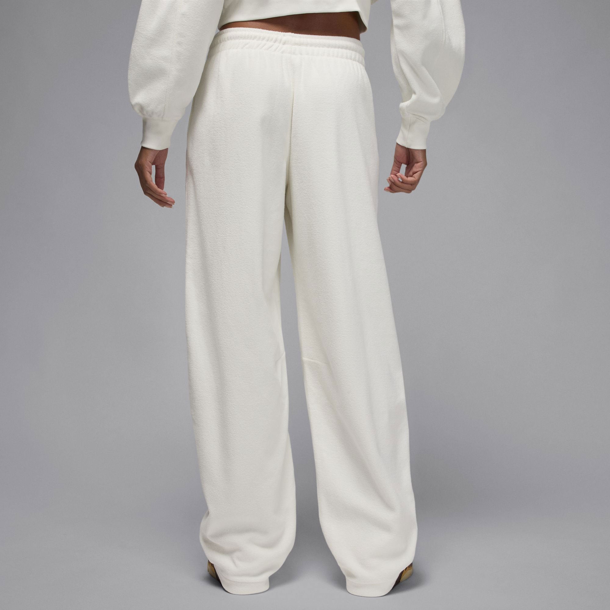 Jordan Fleece Essential Çeyrek Fermuarlı Kadın Beyaz Sweatshirt