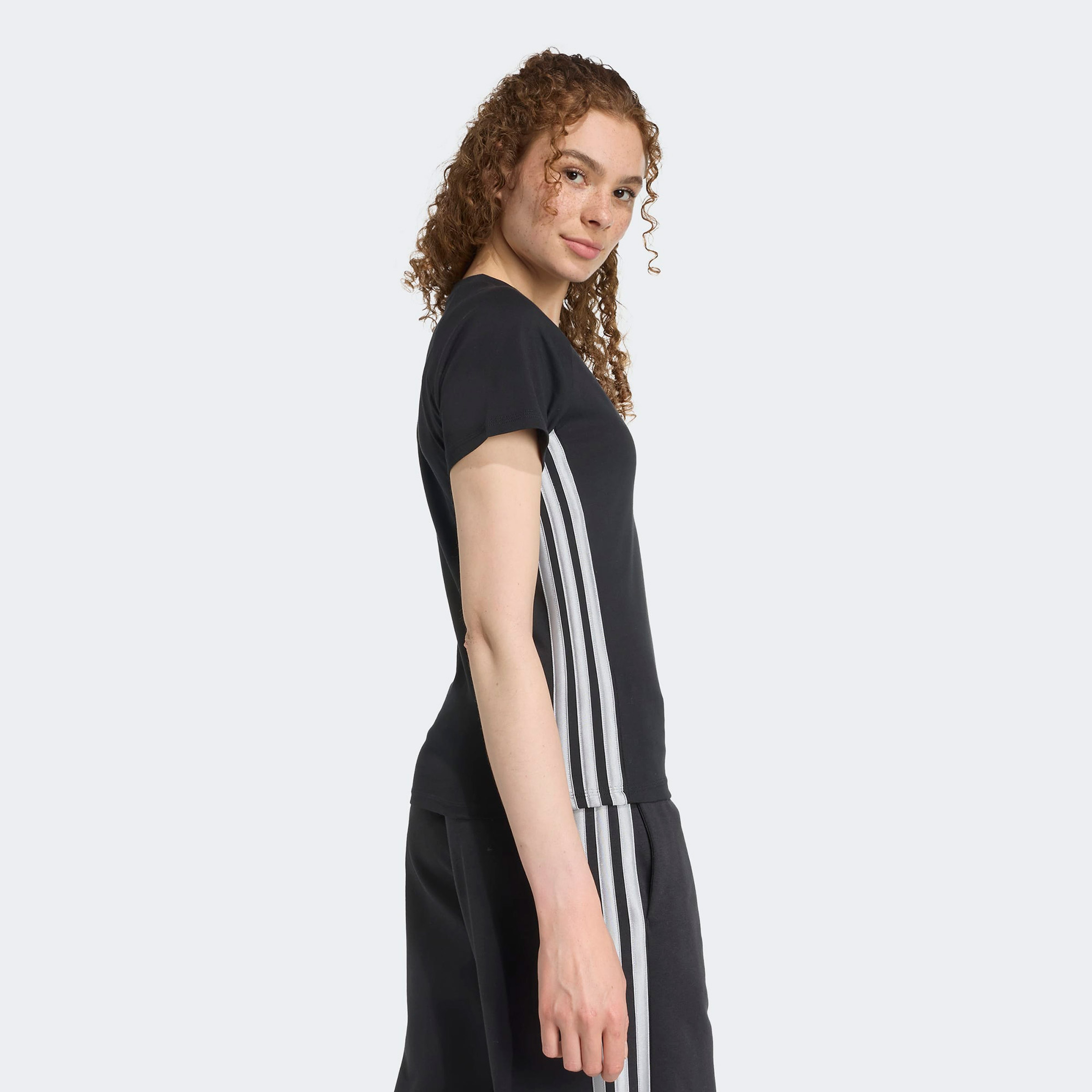adidas Hol Kadın Siyah T-Shirt