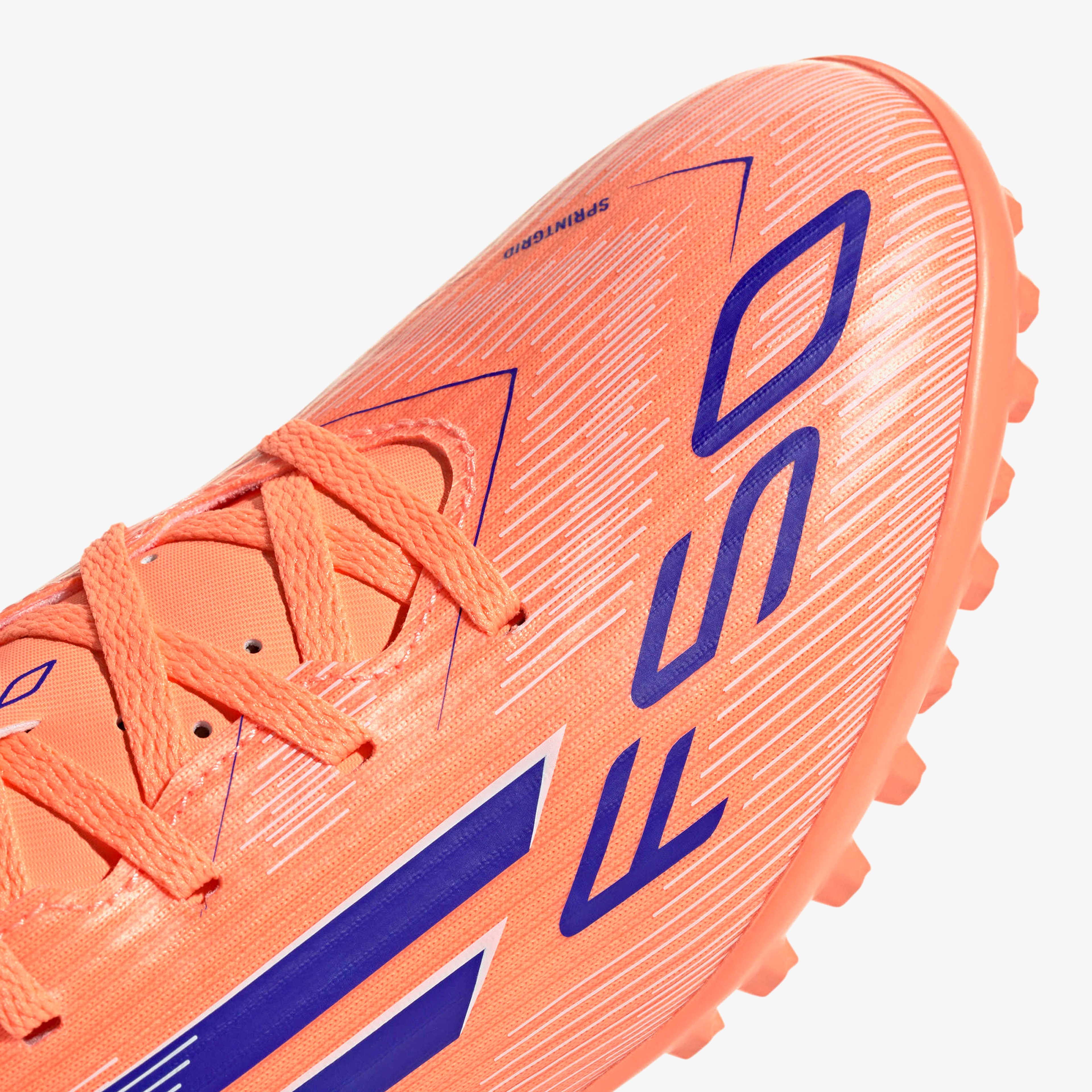 adidas F50 Club Erkek Turuncu Halı Saha Kramponu