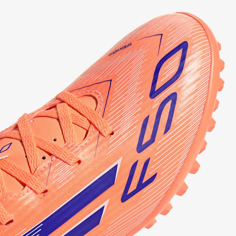 adidas F50 Club Erkek Turuncu Halı Saha Kramponu