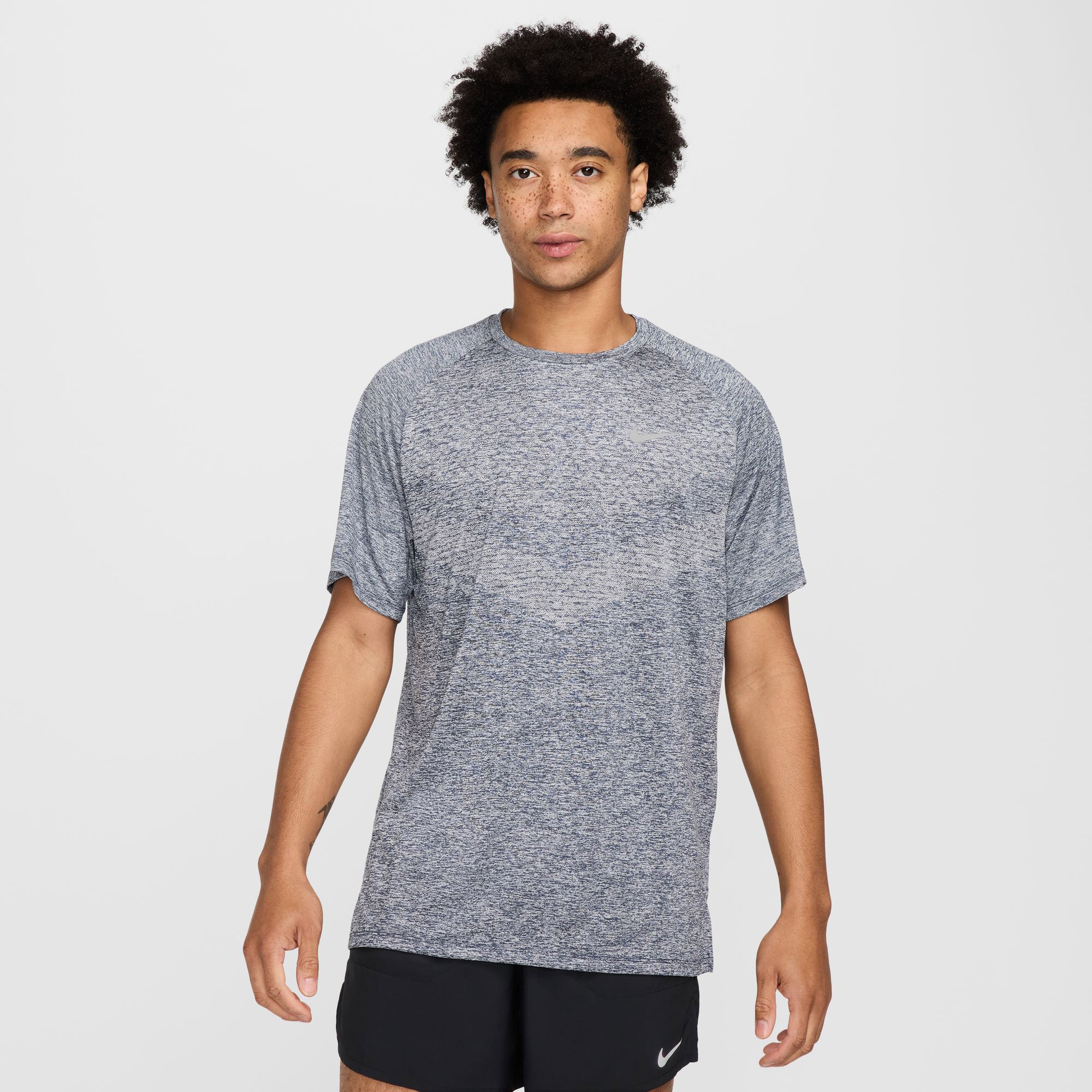 Nike Stride Erkek Mavi Koşu T-Shirt