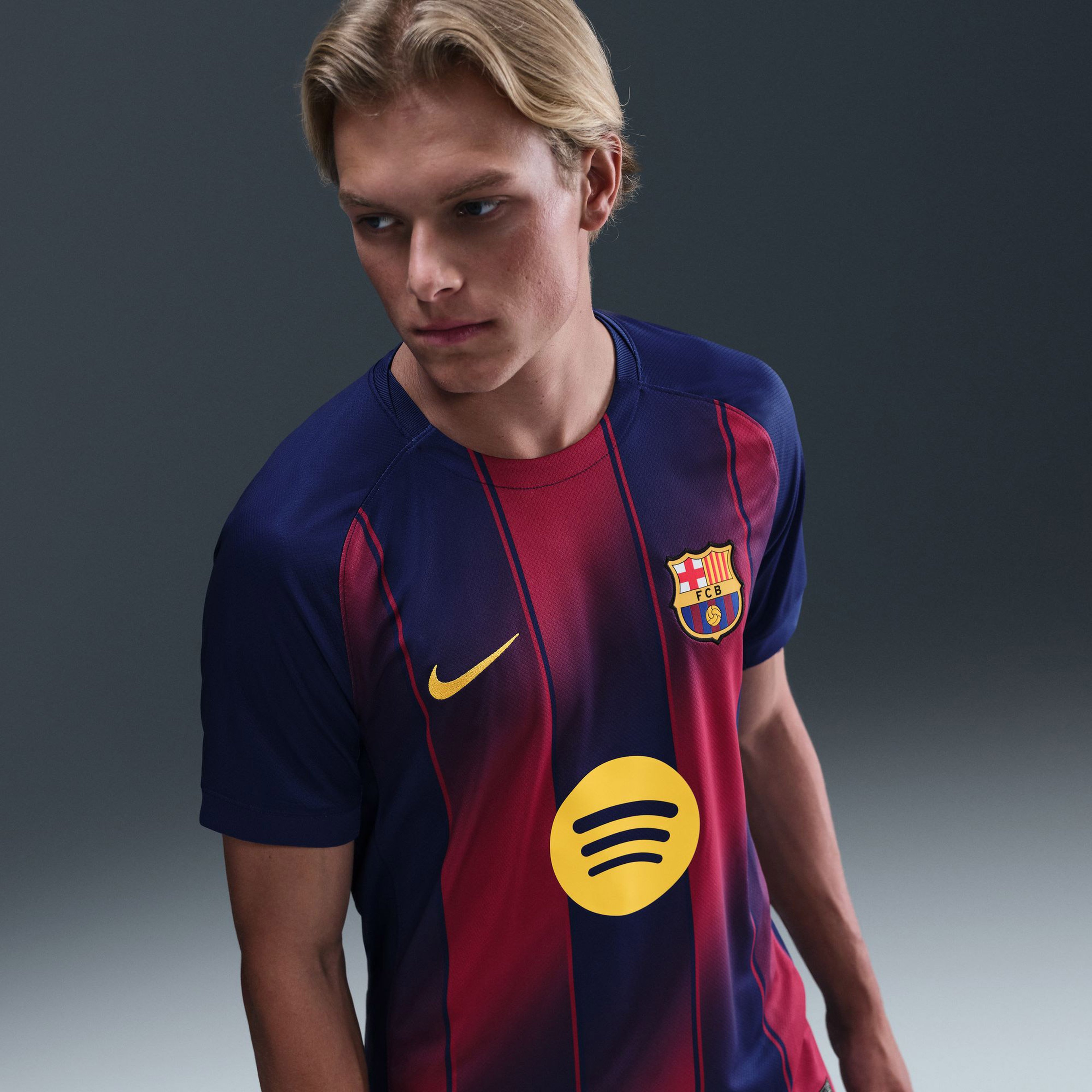Nike FC Barcelona2025-26 Stadium Saha İçi Erkek Lacivert Futbol Forması