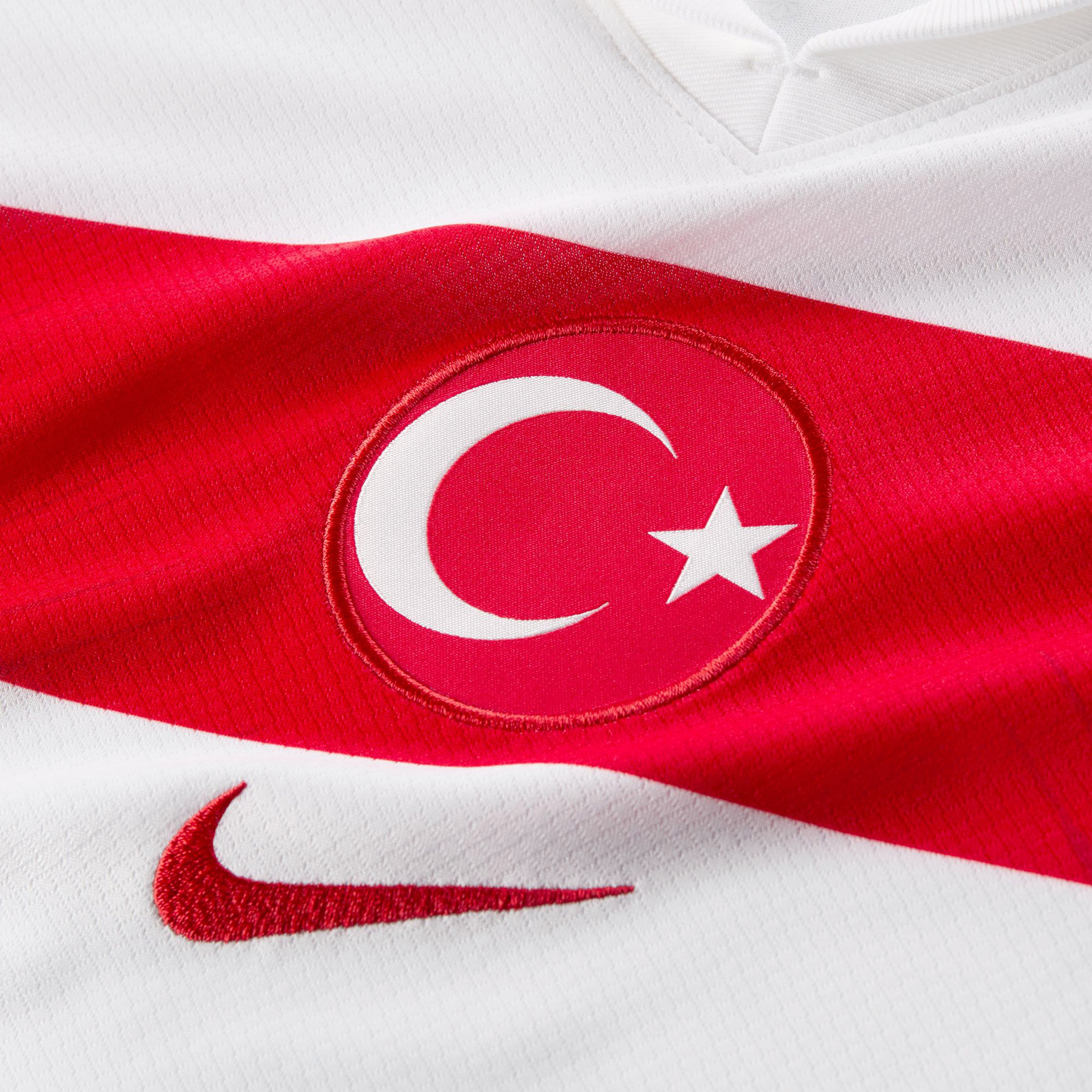 Nike Türkiye Milli Takım 2024/25 İç Saha Çocuk Beyaz İç Saha Forması