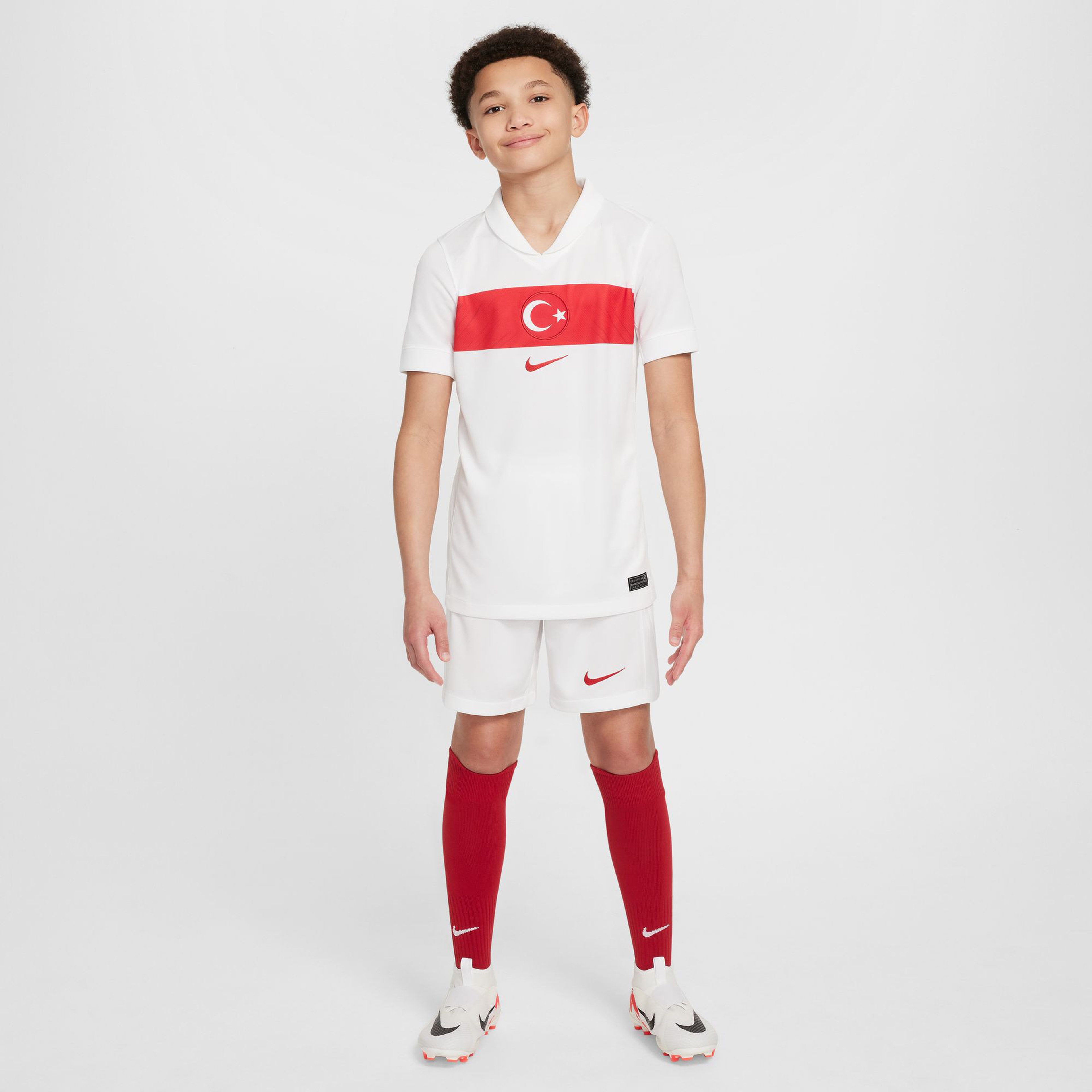 Nike Türkiye Milli Takım 2024/25 İç Saha Çocuk Beyaz İç Saha Forması