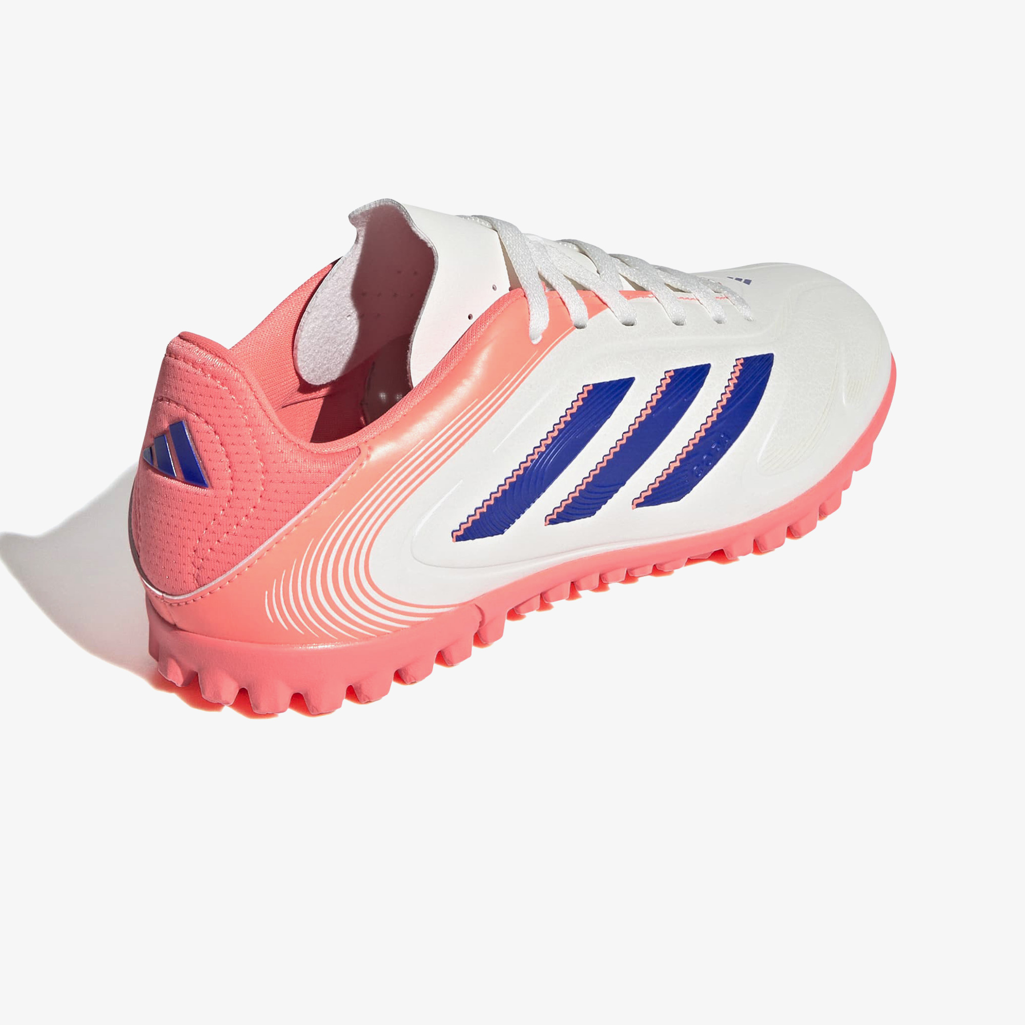 adidas Copa Pure 3 Club Çocuk Beyaz Halı Saha Kramponu