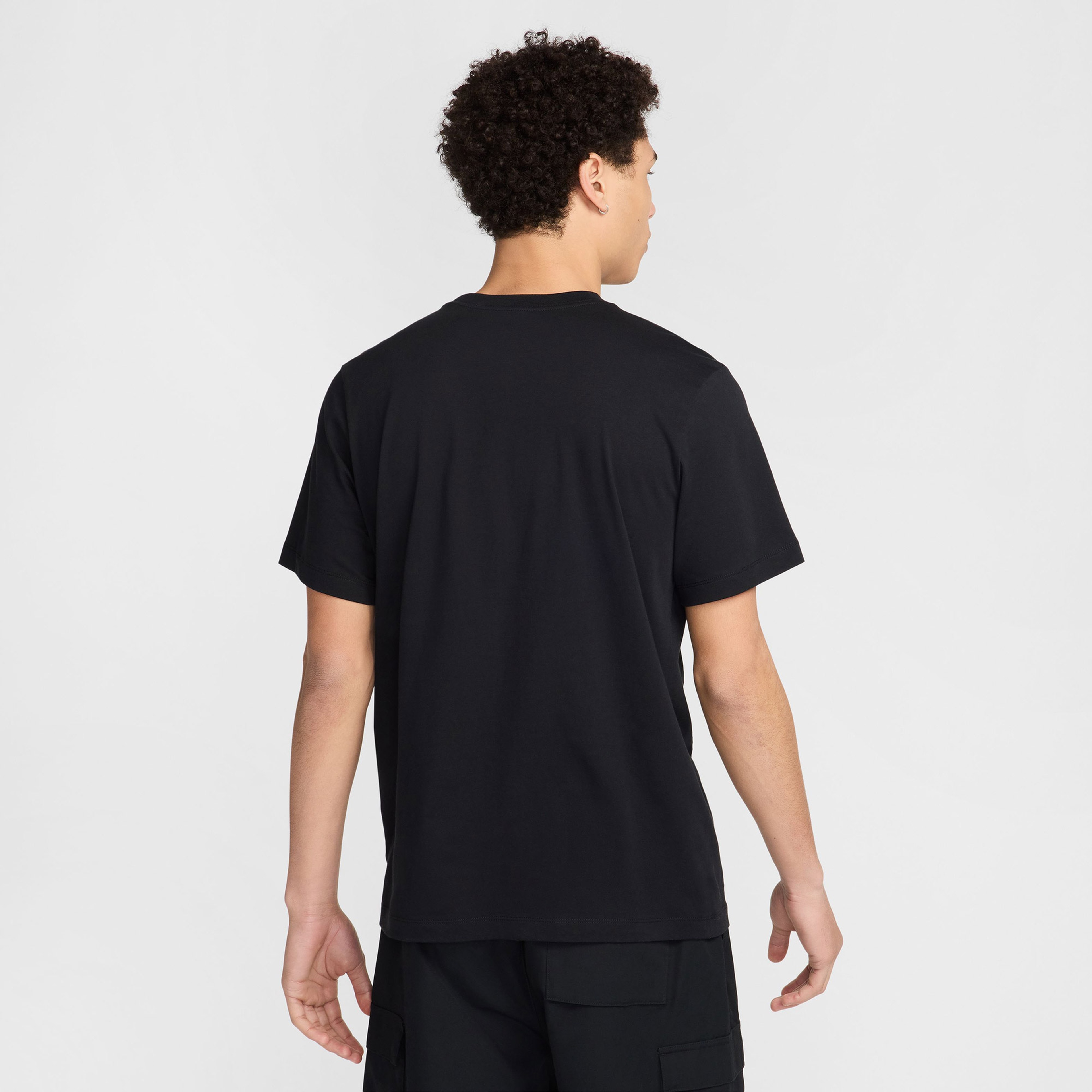 Nike Spring Swish Erkek Siyah T-Shirt