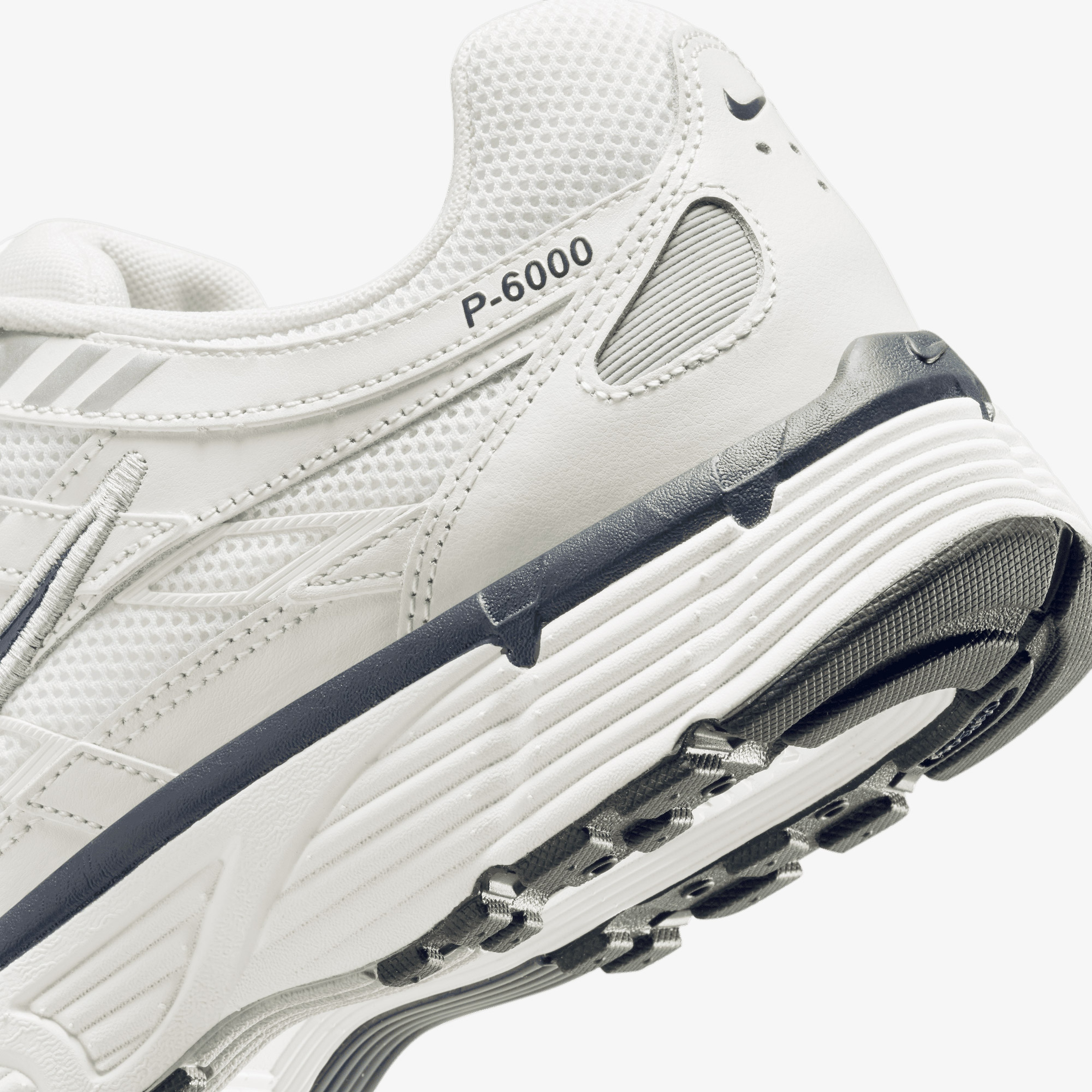 Nike P-6000 Erkek Beyaz Sneaker