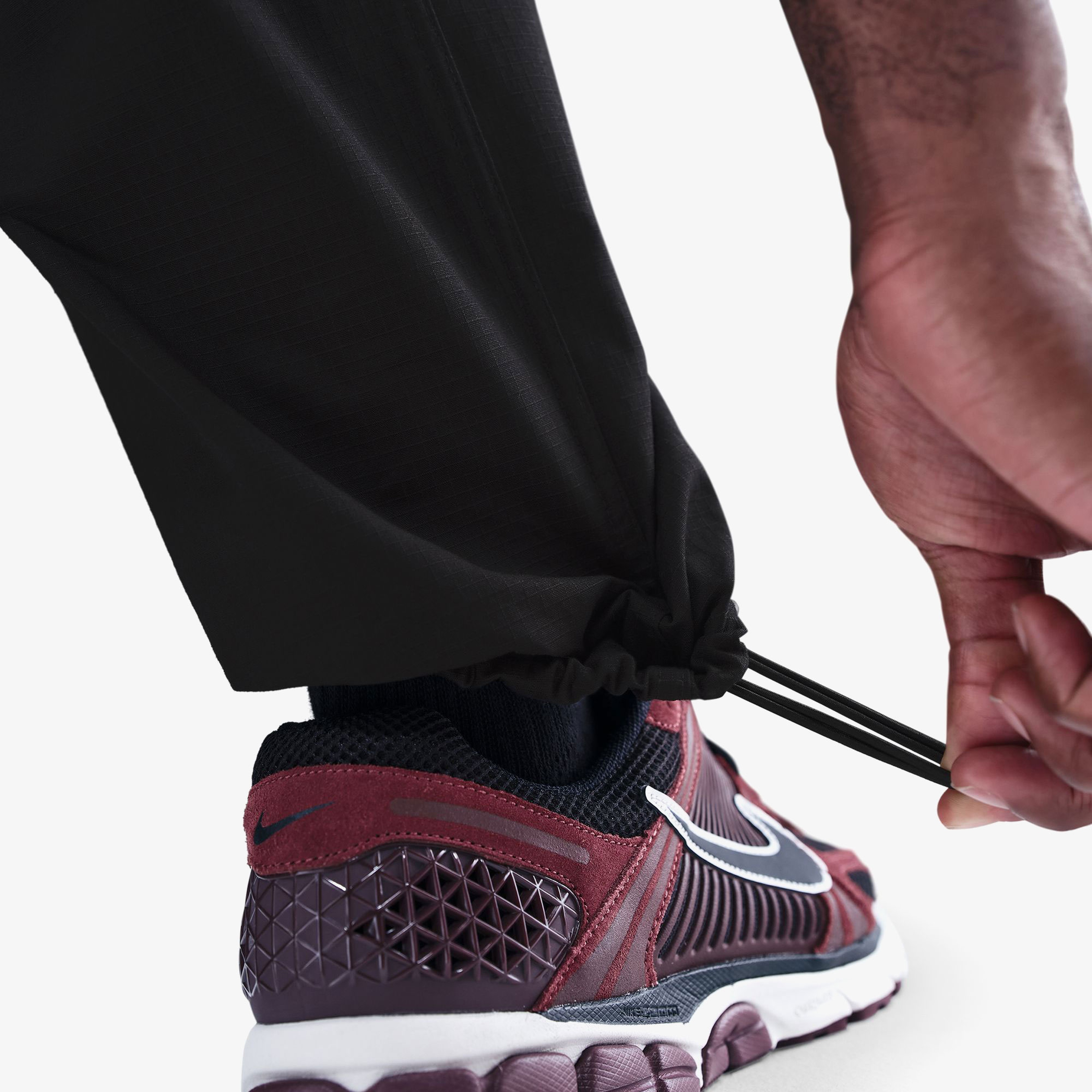 Nike Sportswear Club Dokuma Erkek Siyah Kargo Pantolon