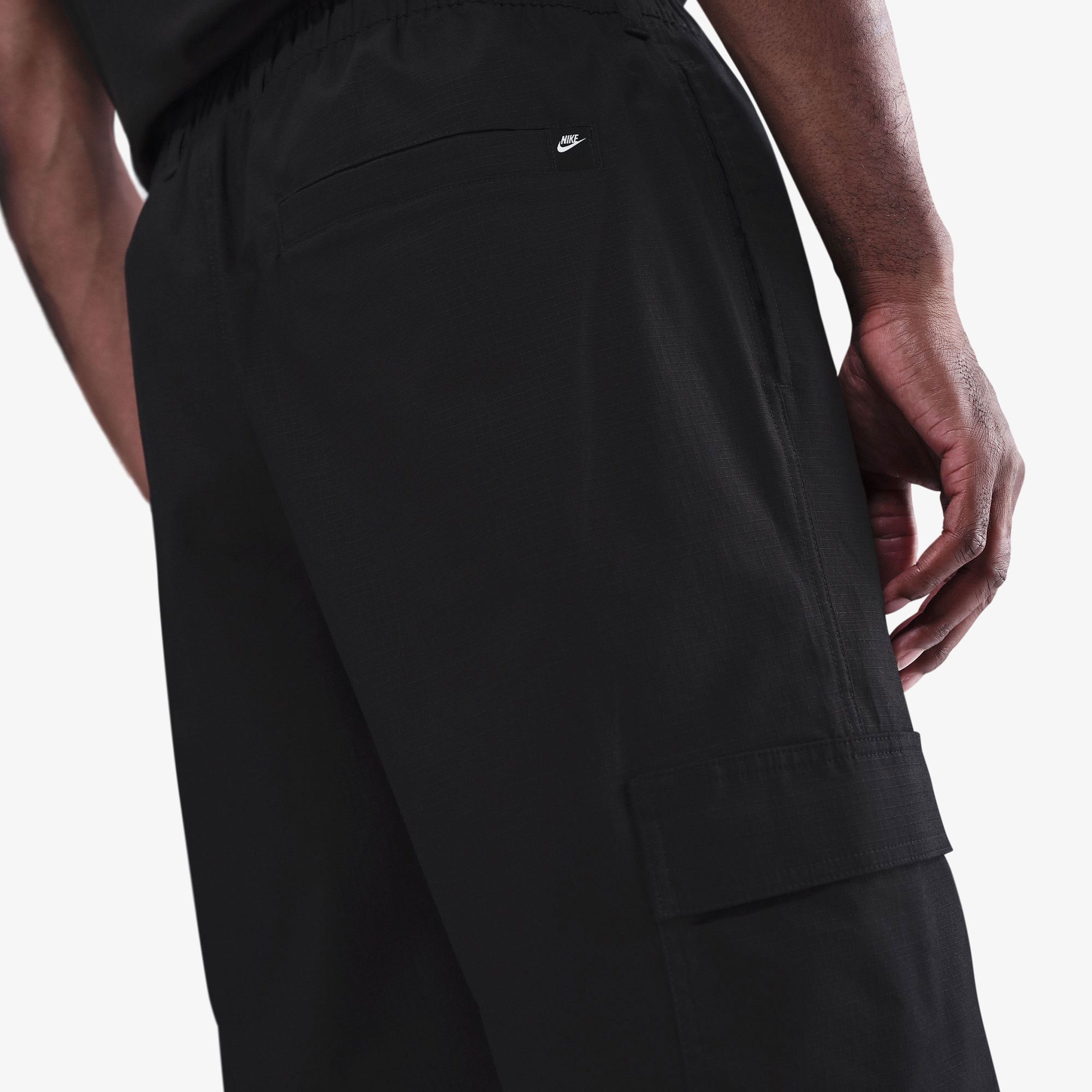 Nike Sportswear Club Dokuma Erkek Siyah Kargo Pantolon