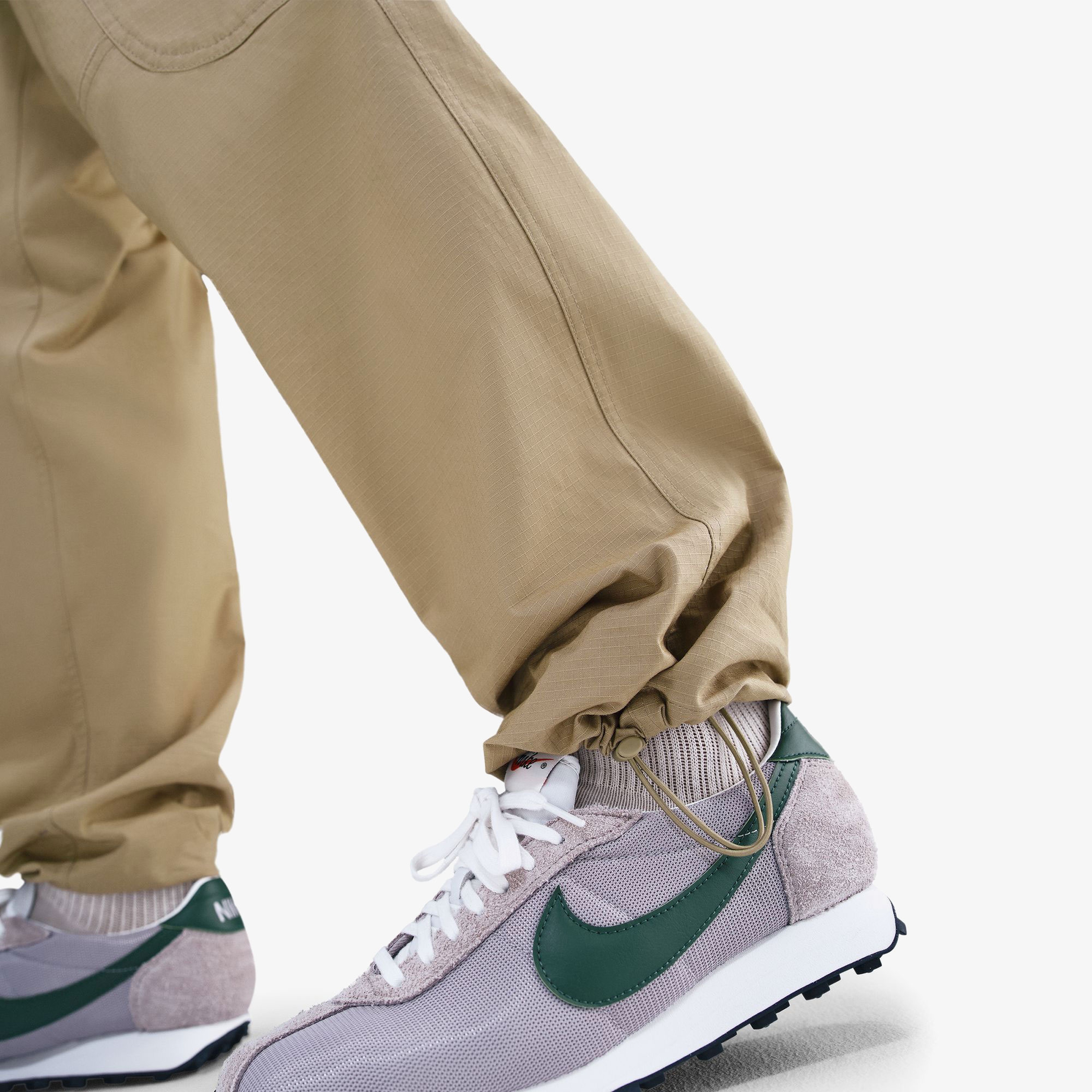 Nike Sportswear Club Woven Erkek Kahverengi Kargo Pantolon