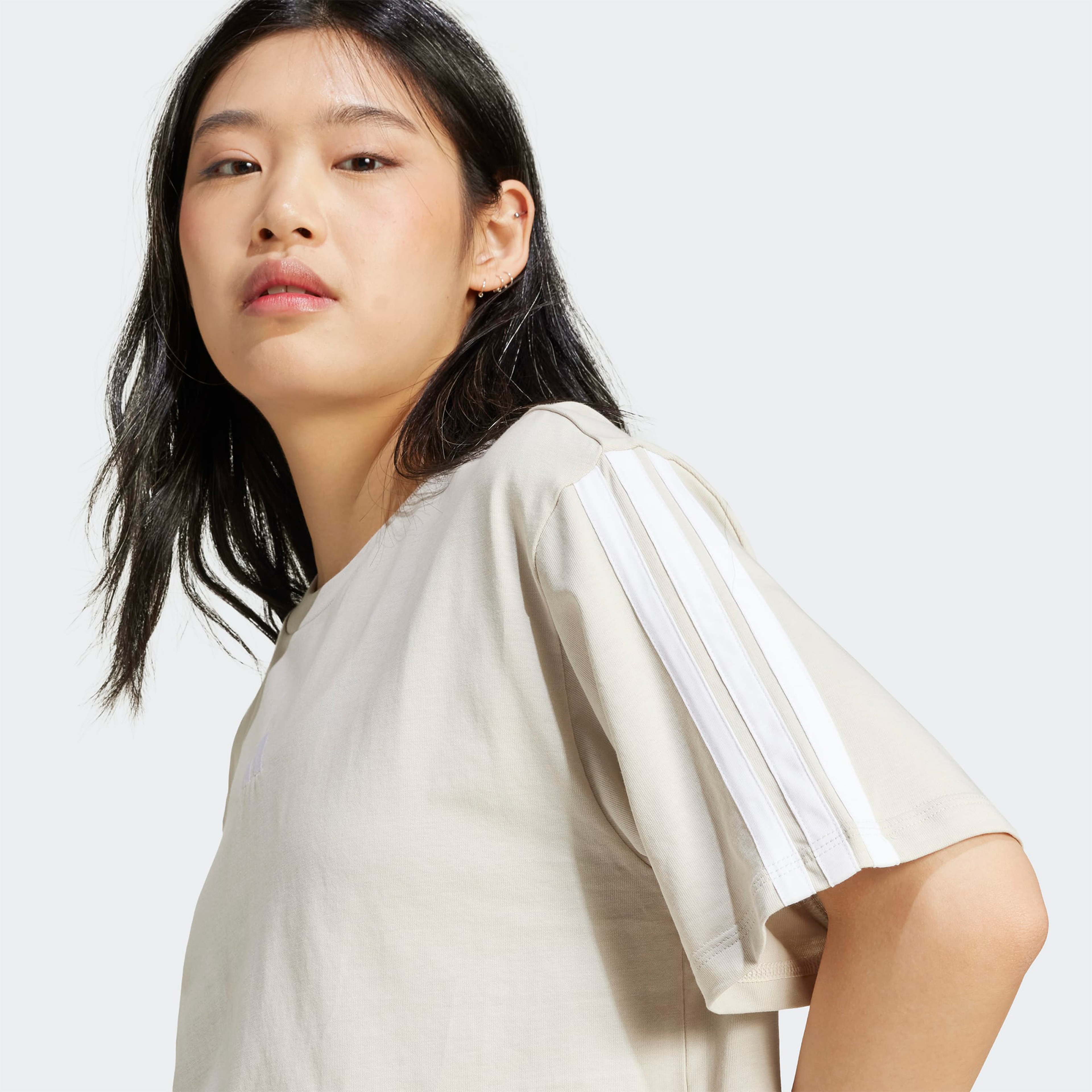 adidas Essentials 3 Stripes Kadın Bej T-Shirt