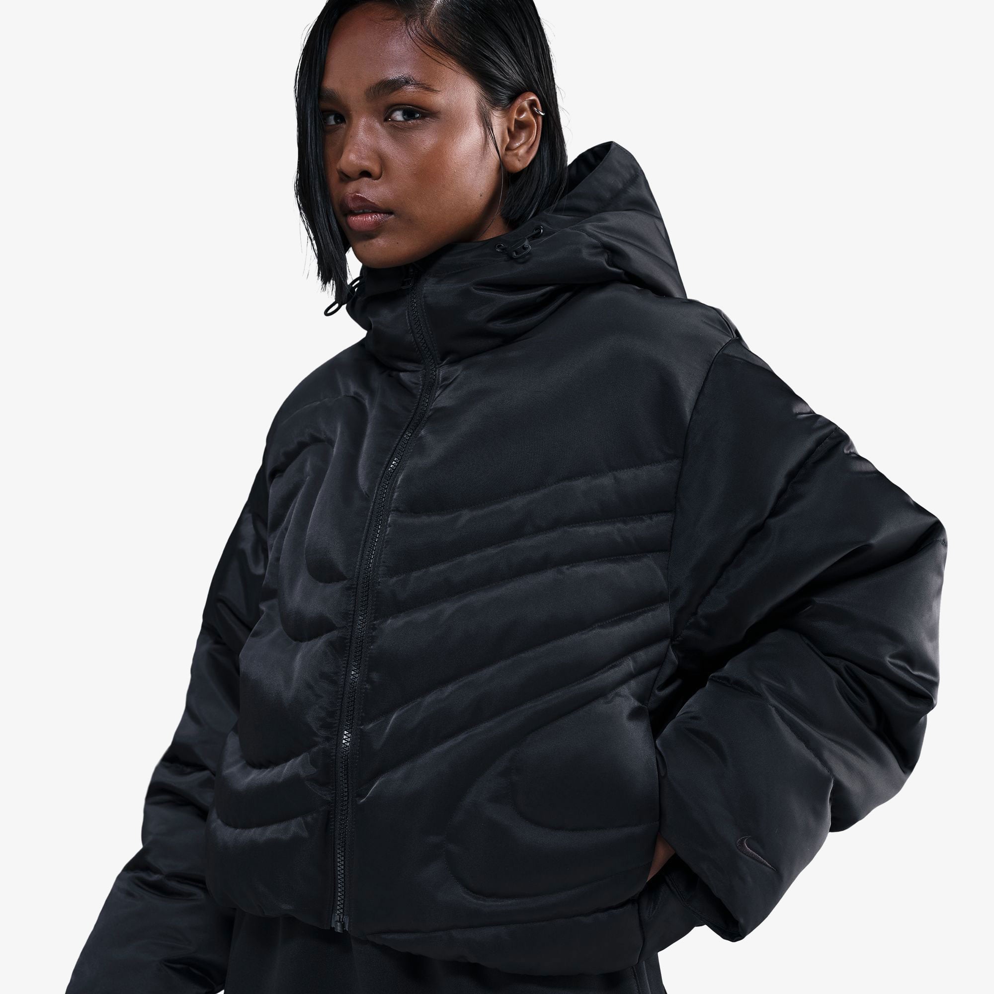 Nike Sportswear Swoosh Series Therma-Fit Puffer Kadın Siyah Mont