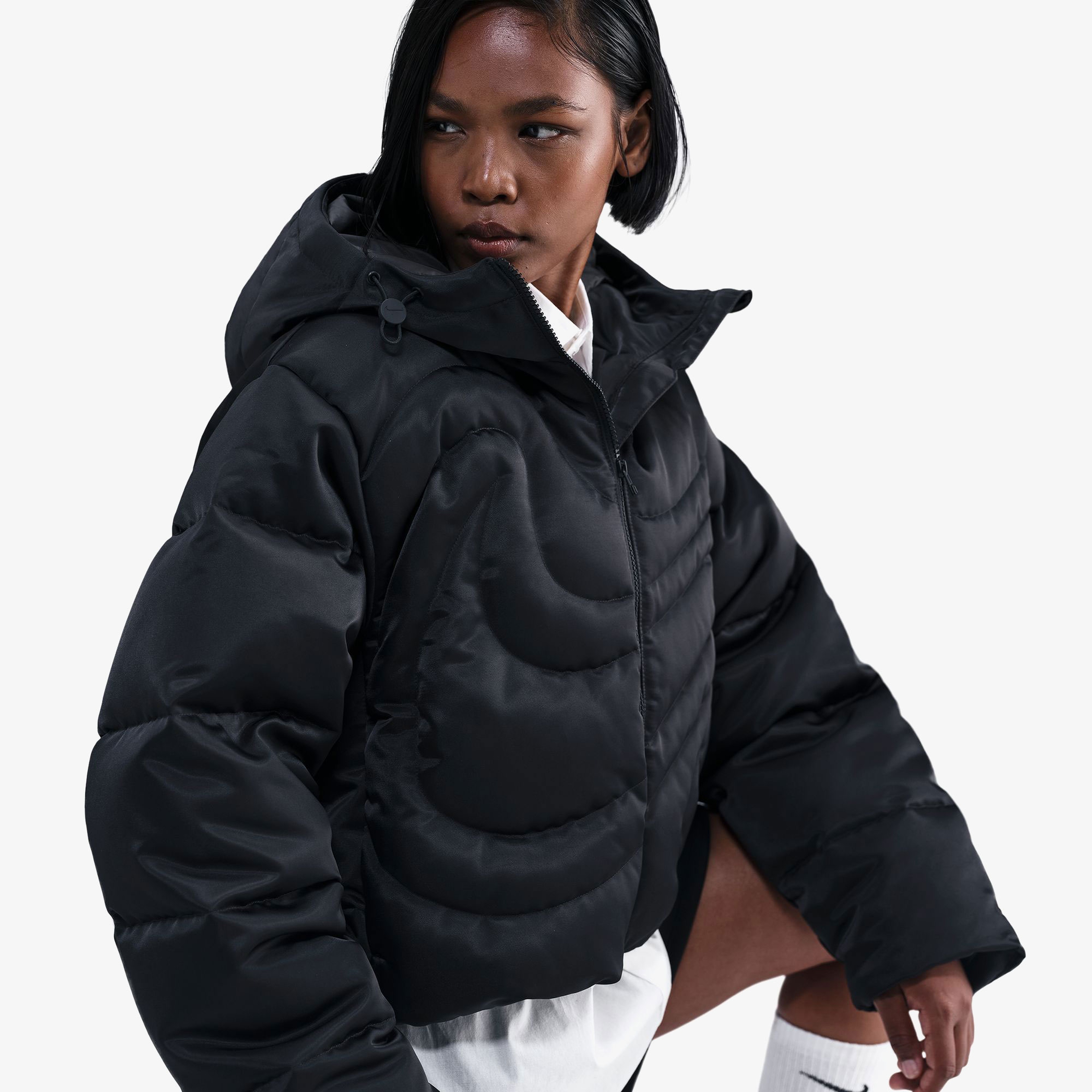 Nike Sportswear Swoosh Series Therma-Fit Puffer Kadın Siyah Mont