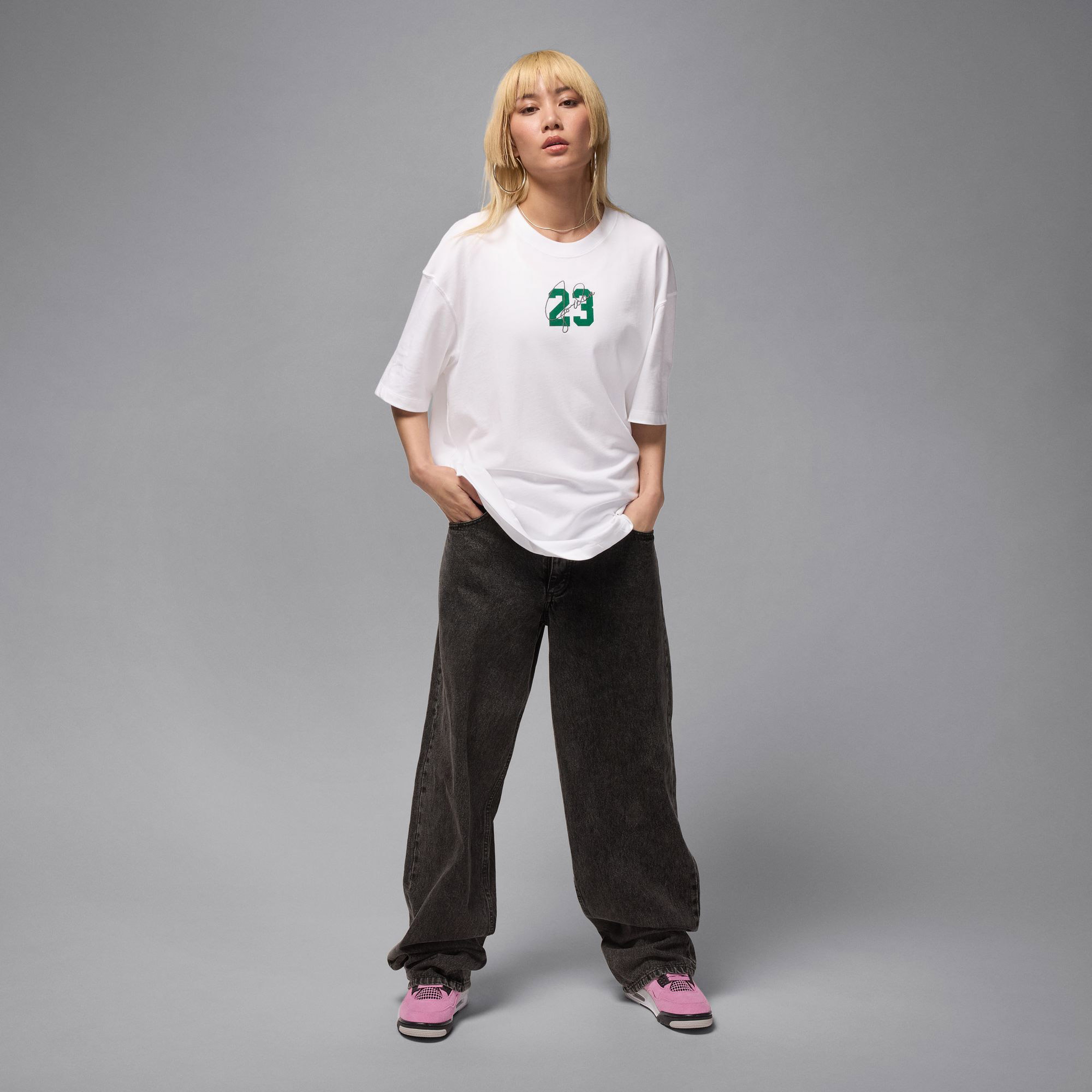 Jordan Essentials Grafikli Kadın Beyaz T-Shirt