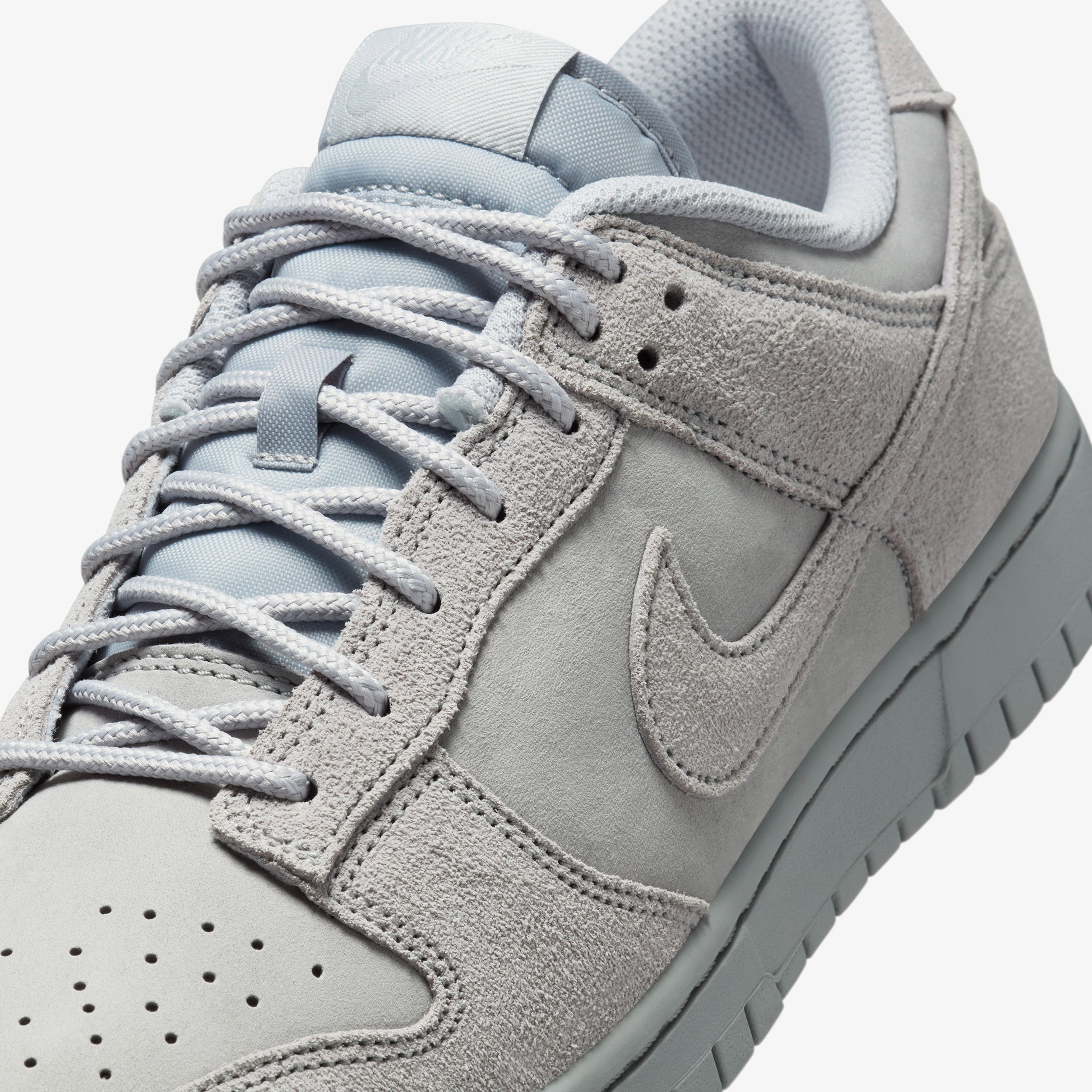 Nike Dunk Low Retro SE 'Wolf Grey' Erkek Gri Spor Ayakkabı