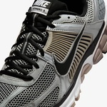 Nike Zoom Vomero 5 Metallic Silver College Erkek Gri Spor Ayakkabı