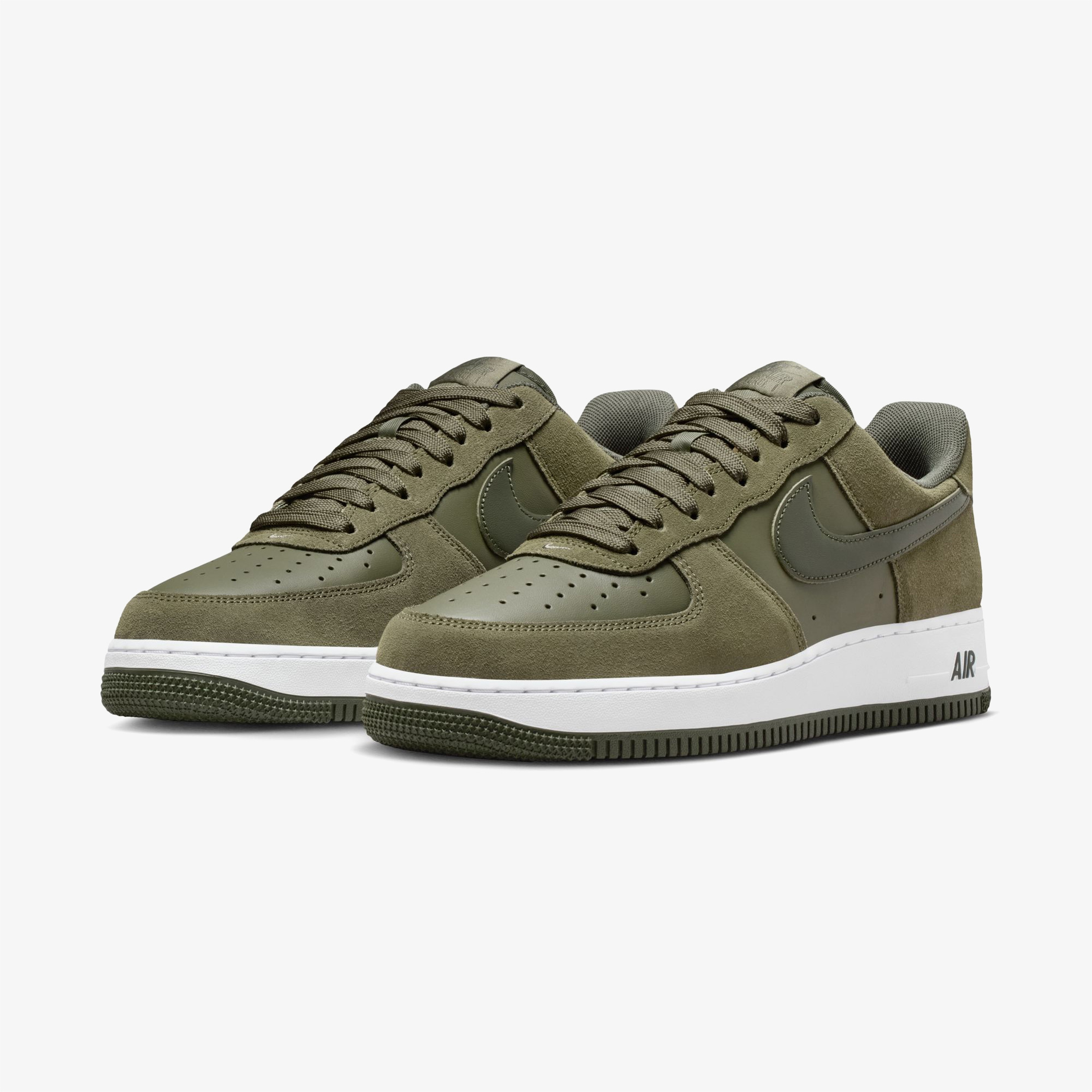 Nike Air Force 1 '07 LV8 Erkek Yeşil Spor Ayakkabı
