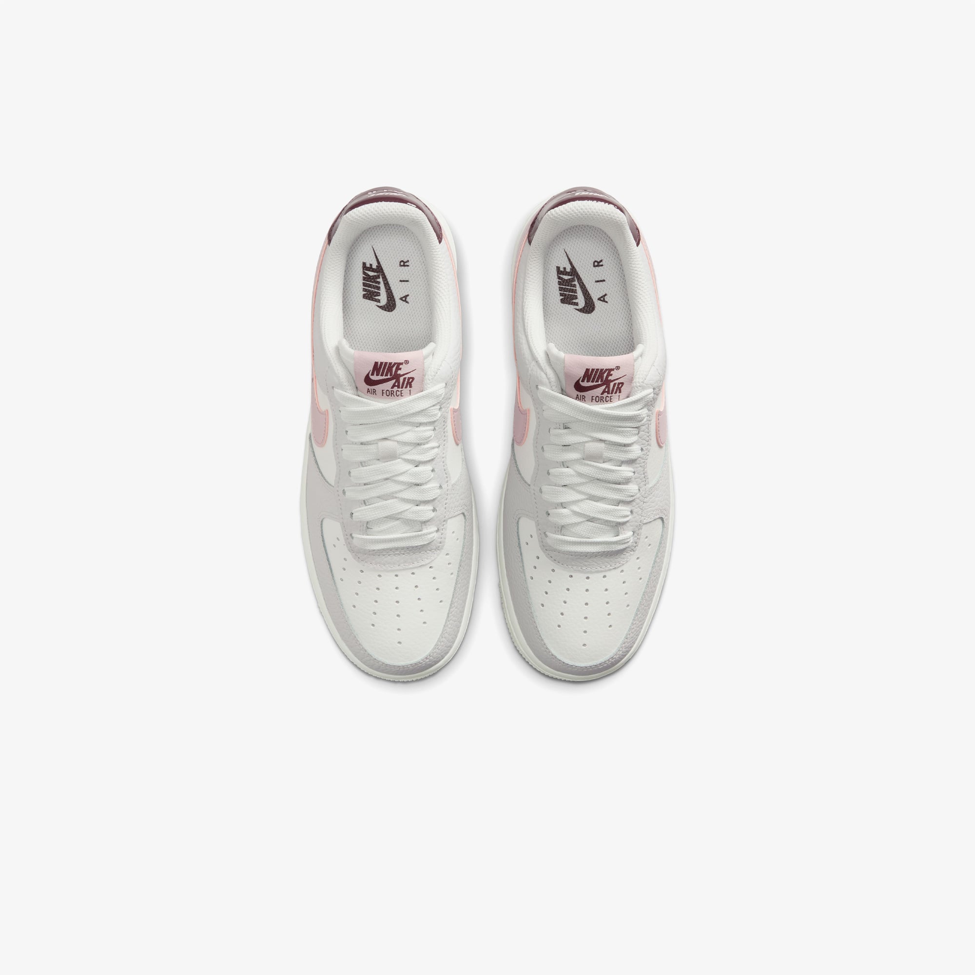 Nike Air Force 1 '07 Kadın Beyaz Spor Ayakkabı
