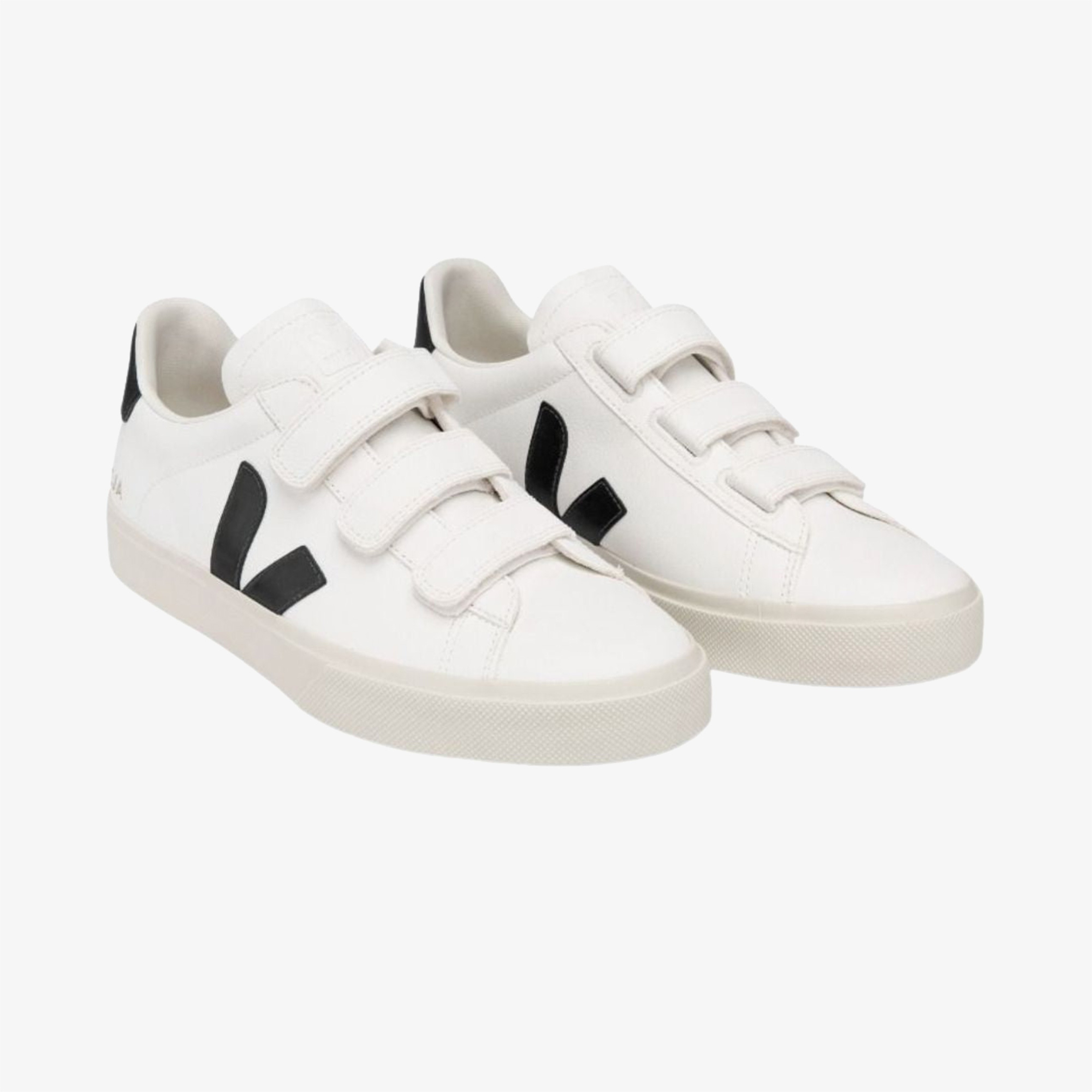 VEJA Recife Chromefree Kadın Beyaz Sneaker