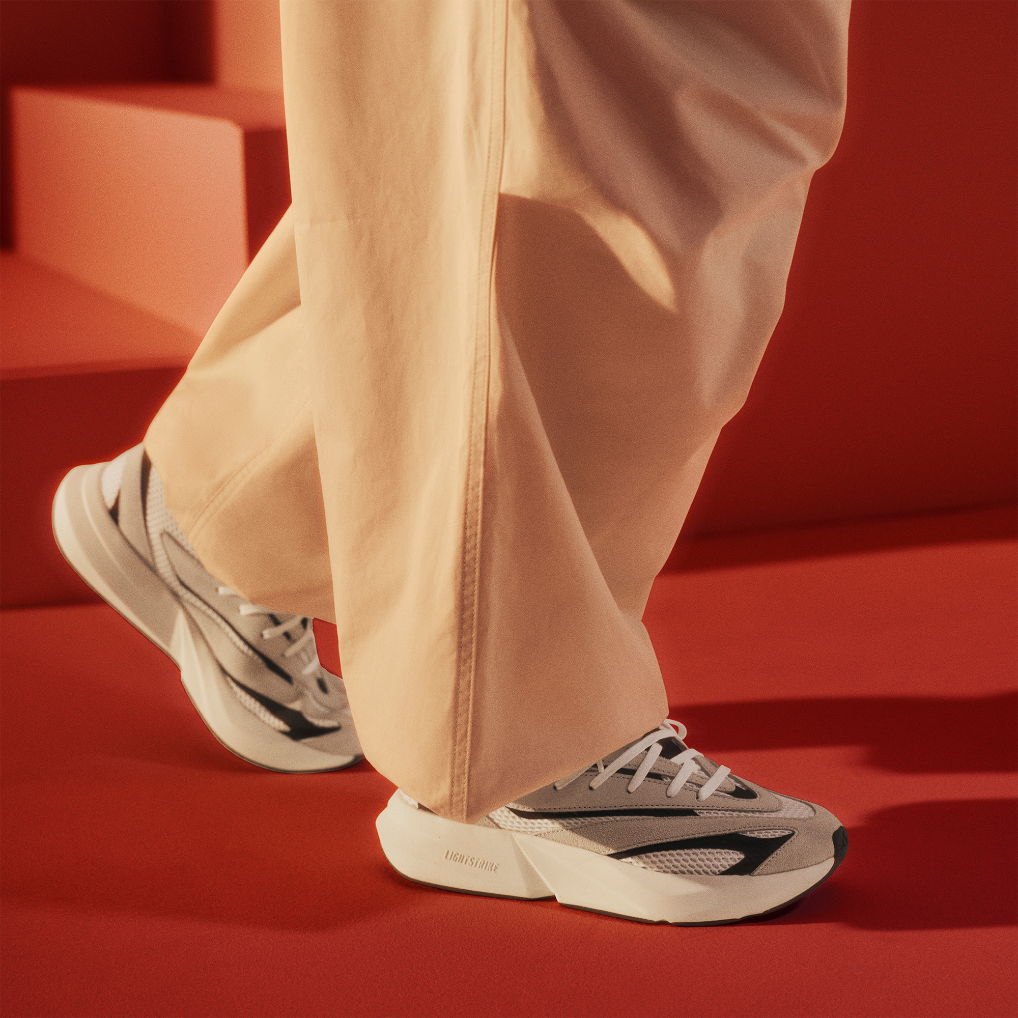 Adidas Kadın Bej Spor Ayakkabı & Sneaker
