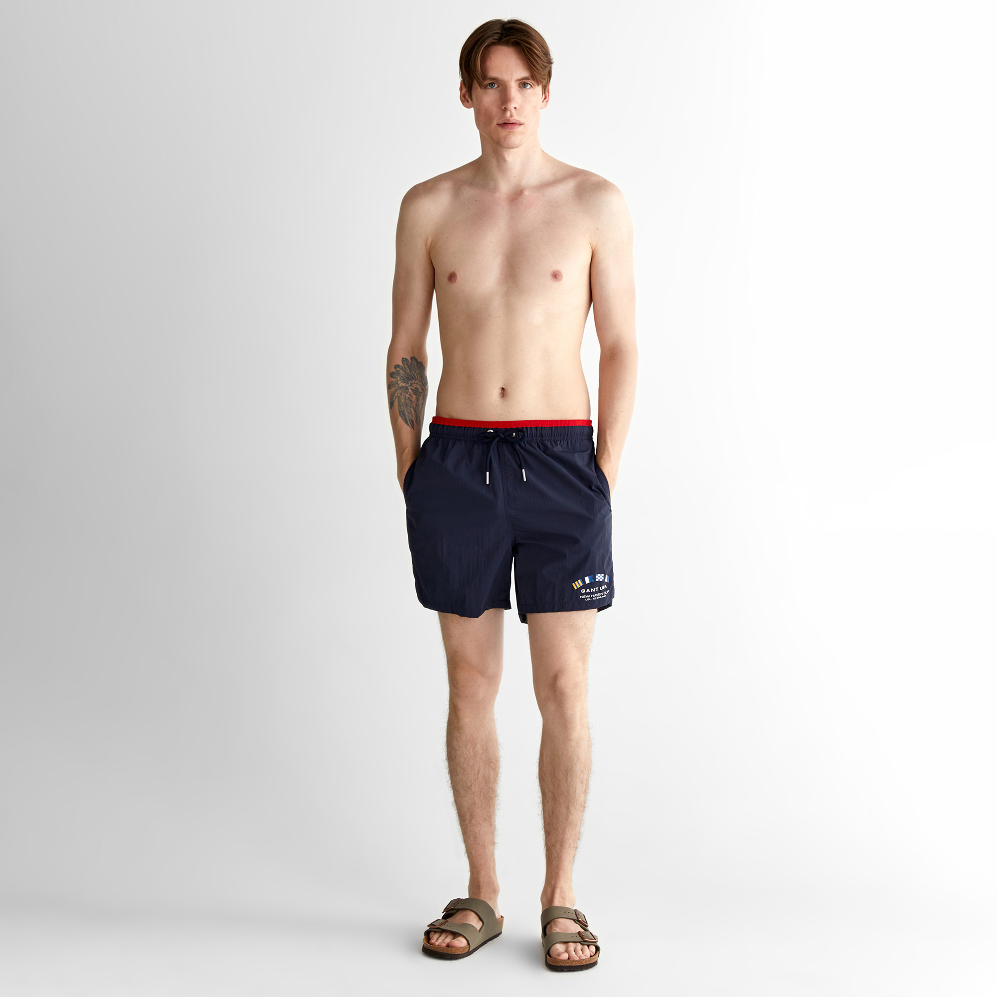 GANT Erkek Lacivert Regular Fit Logolu Mayo Şort