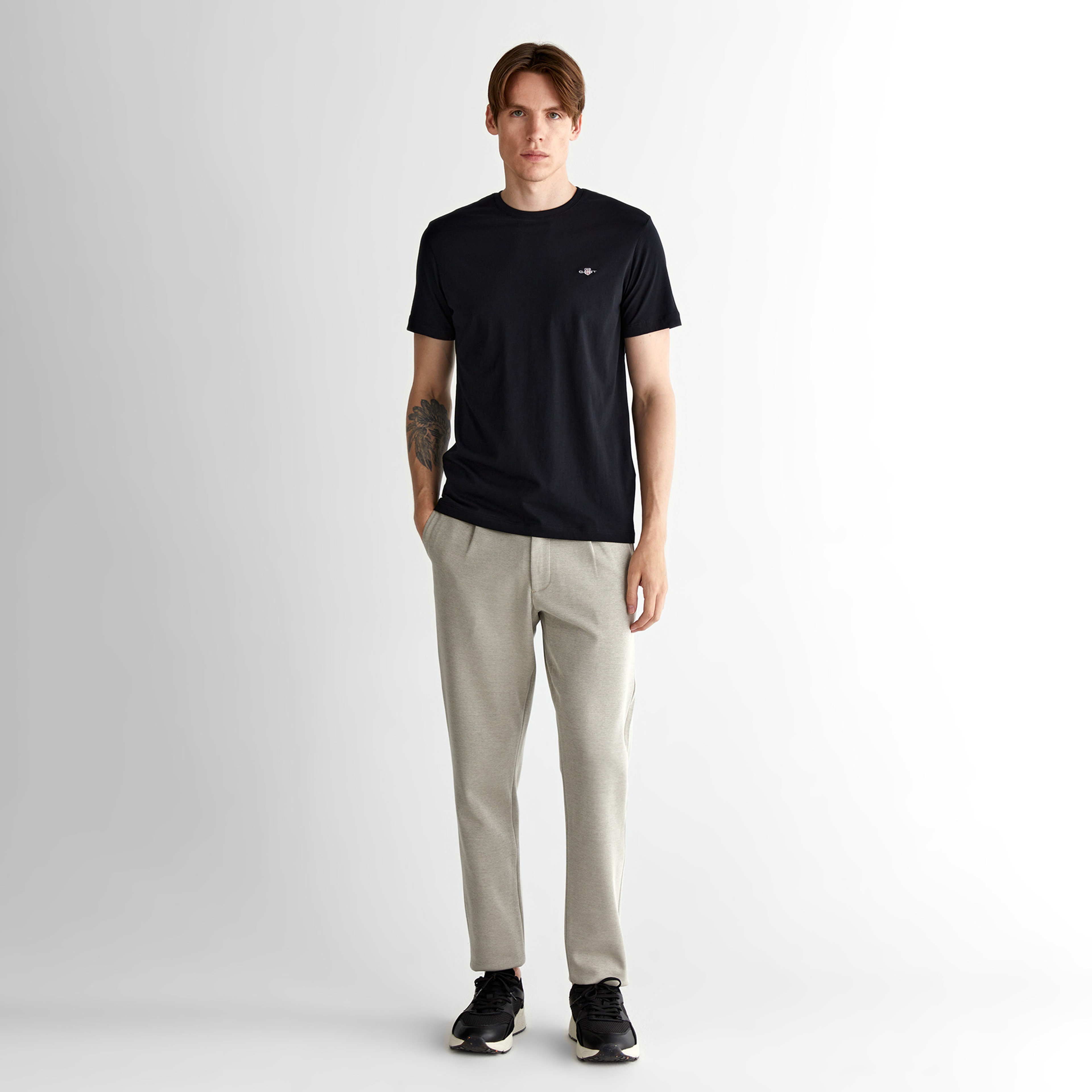 GANT Erkek Siyah Regular Fit Bisiklet Yaka T-shirt