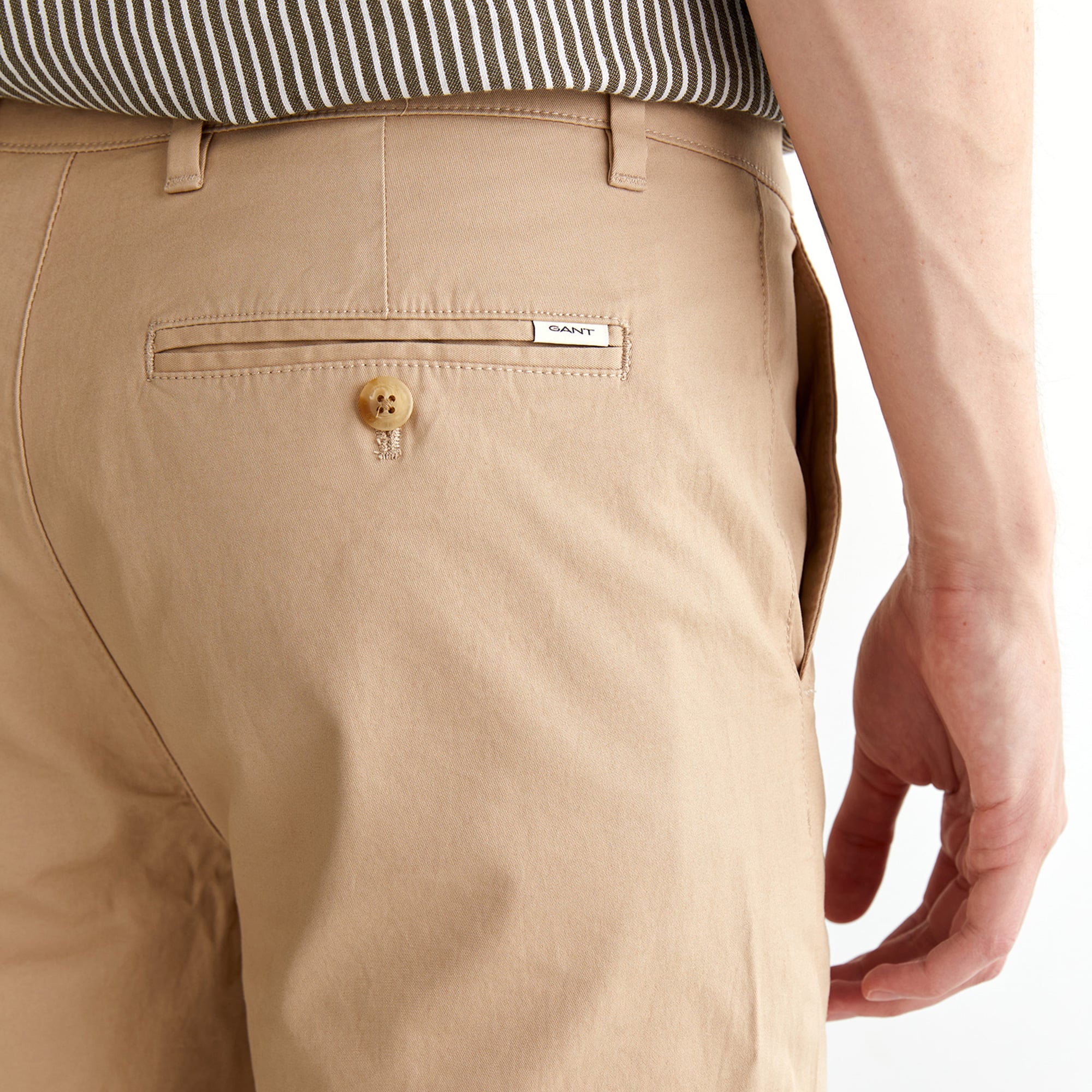 GANT Erkek Bej Slim Fit Şort