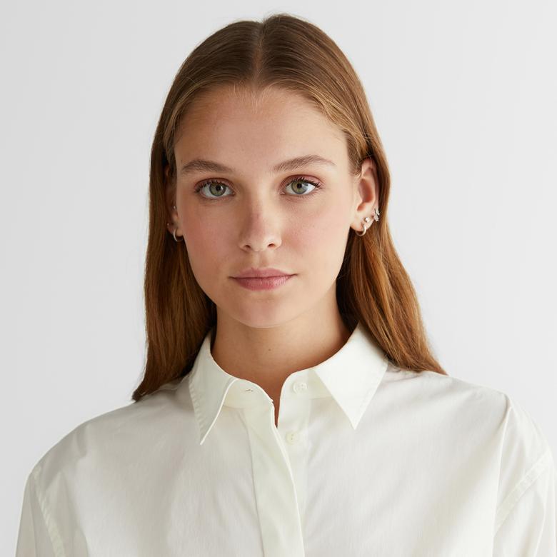 GANT Kadın Krem Klasik Yaka Gömlek