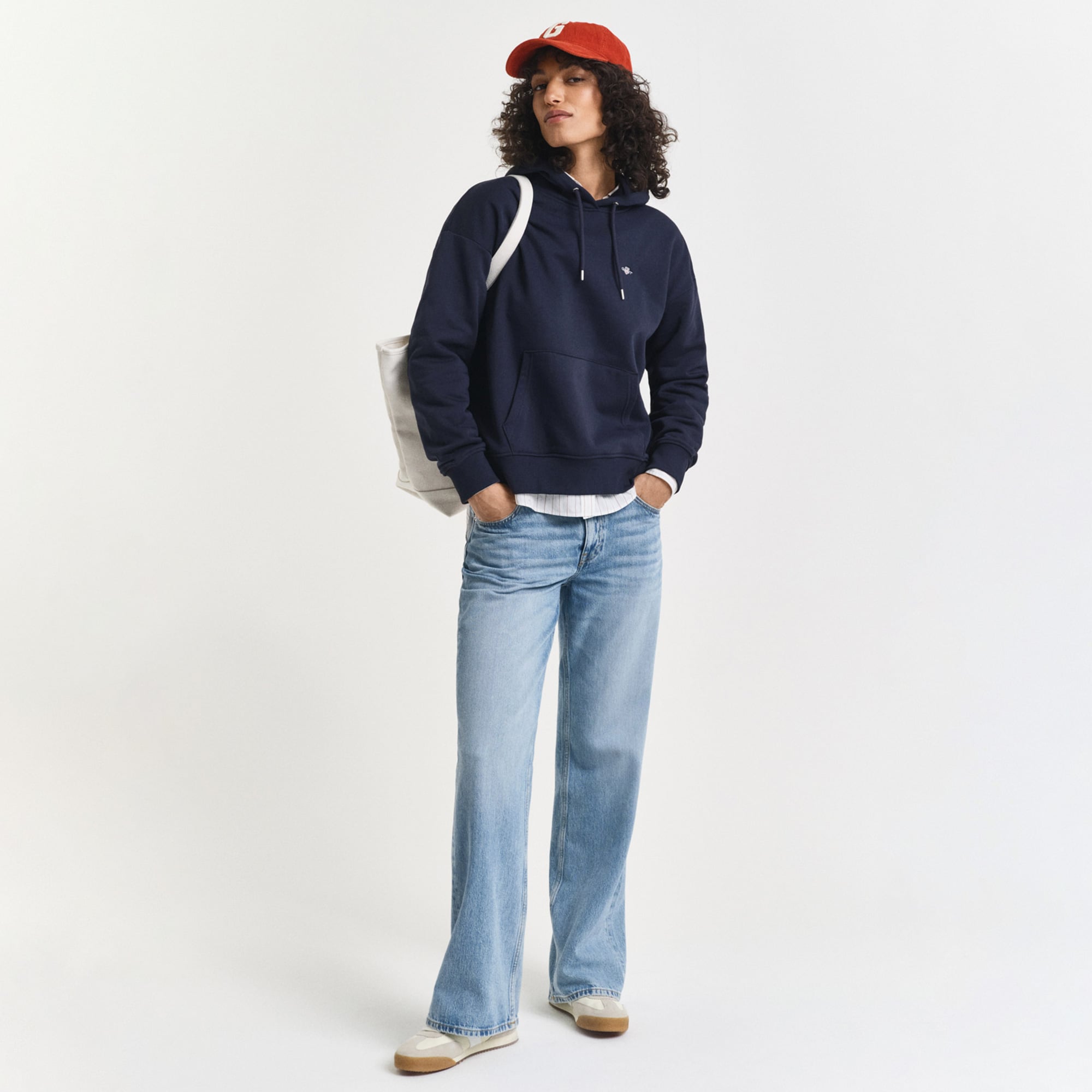 GANT Kadın Lacivert Relaxed Fit Kapüşonlu Sweatshirt