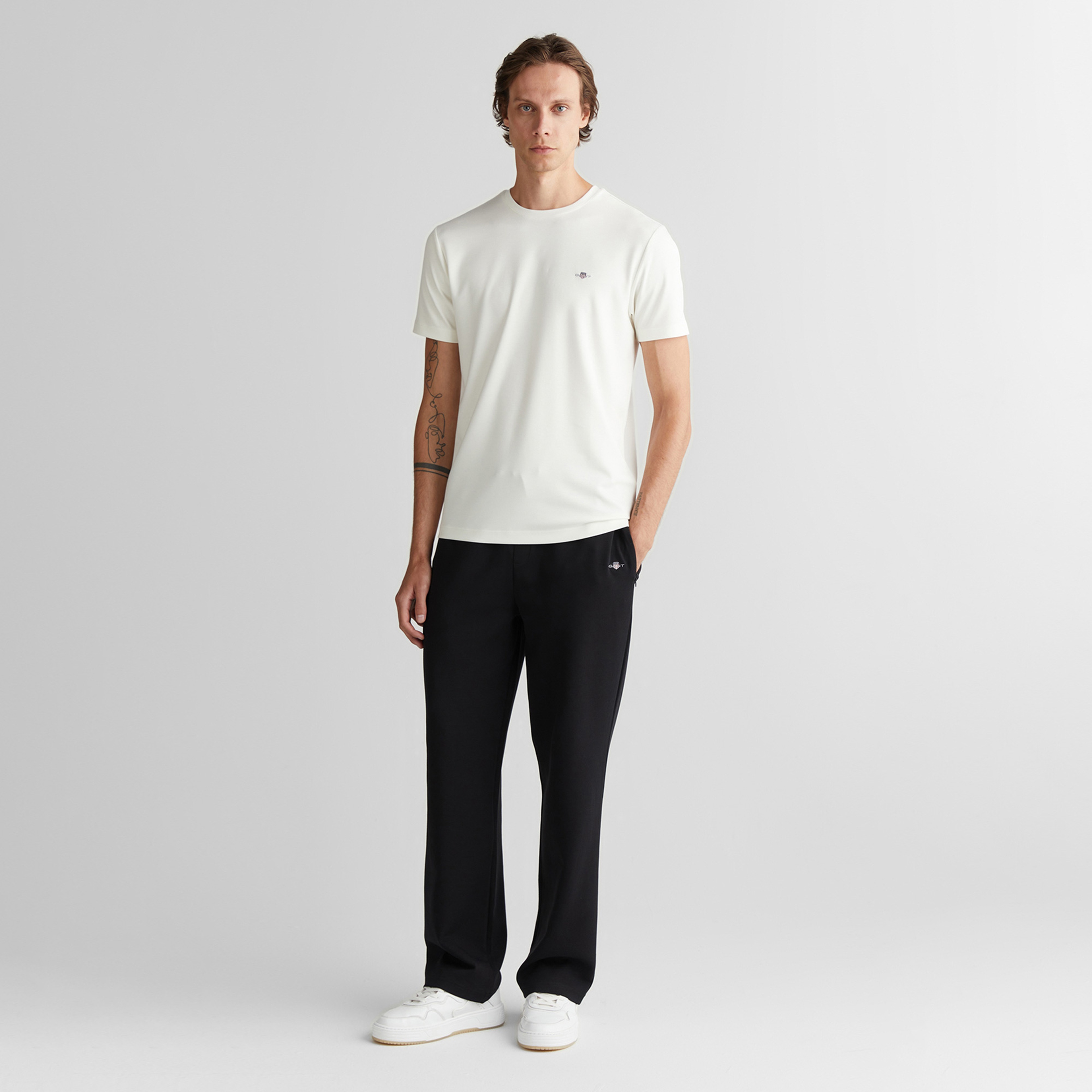 GANT Erkek Krem Relaxed Fit Bisiklet Yaka T-Shirt