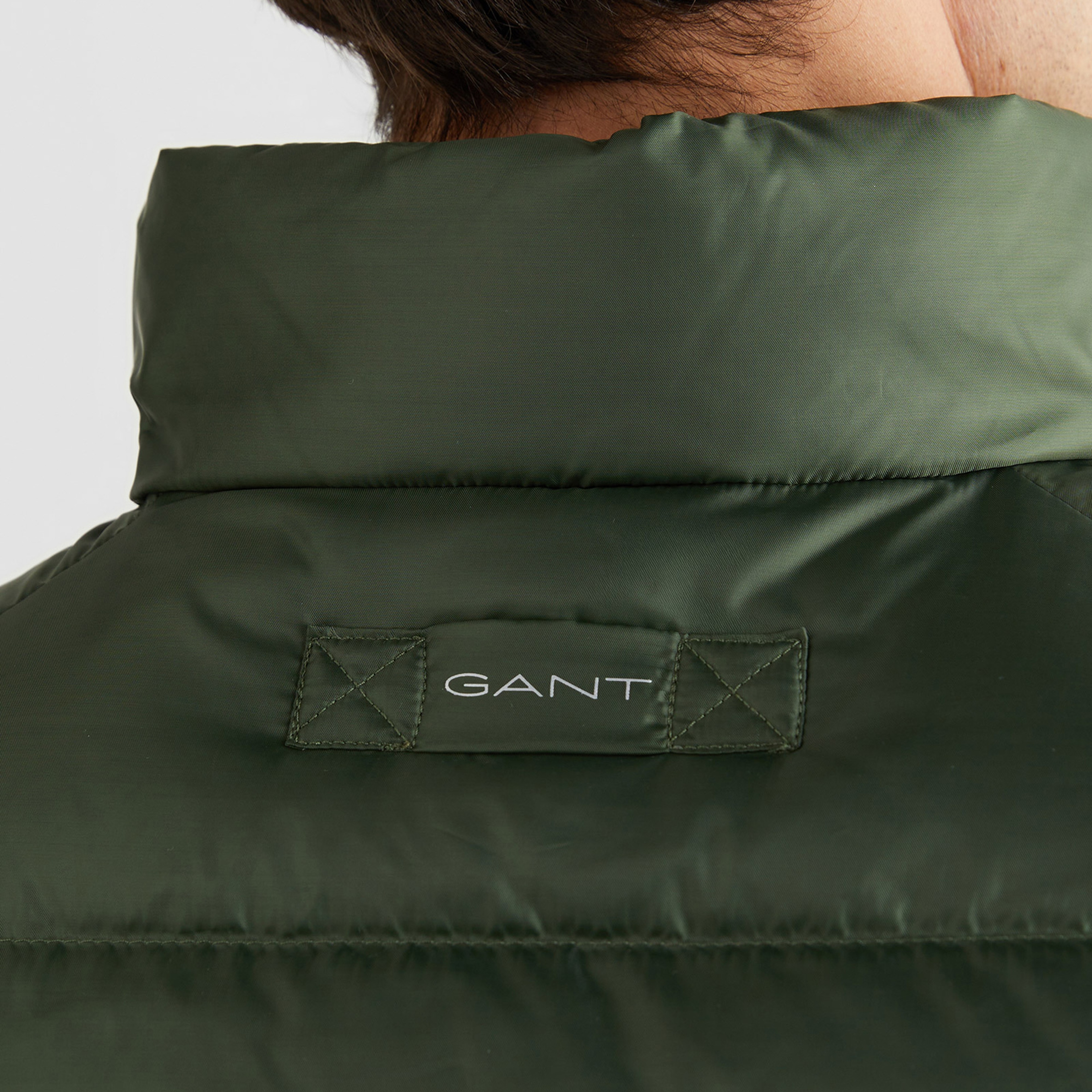GANT Erkek Yeşil Regular Fit Dik Yaka Kaz Tüyü Yelek
