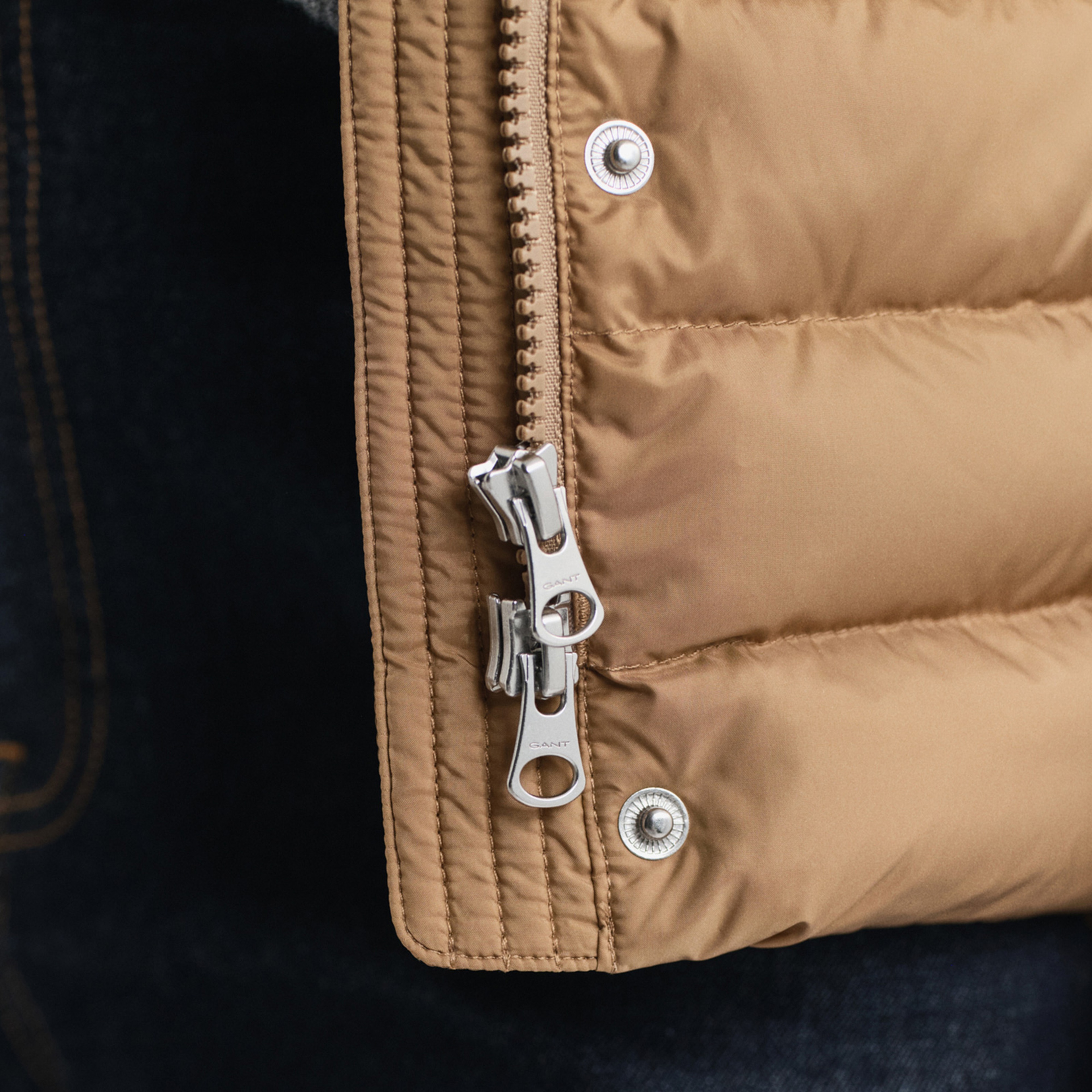 GANT Kadın Kaverengi Regular Fit Dik Yaka Kaz Tüyü Yelek