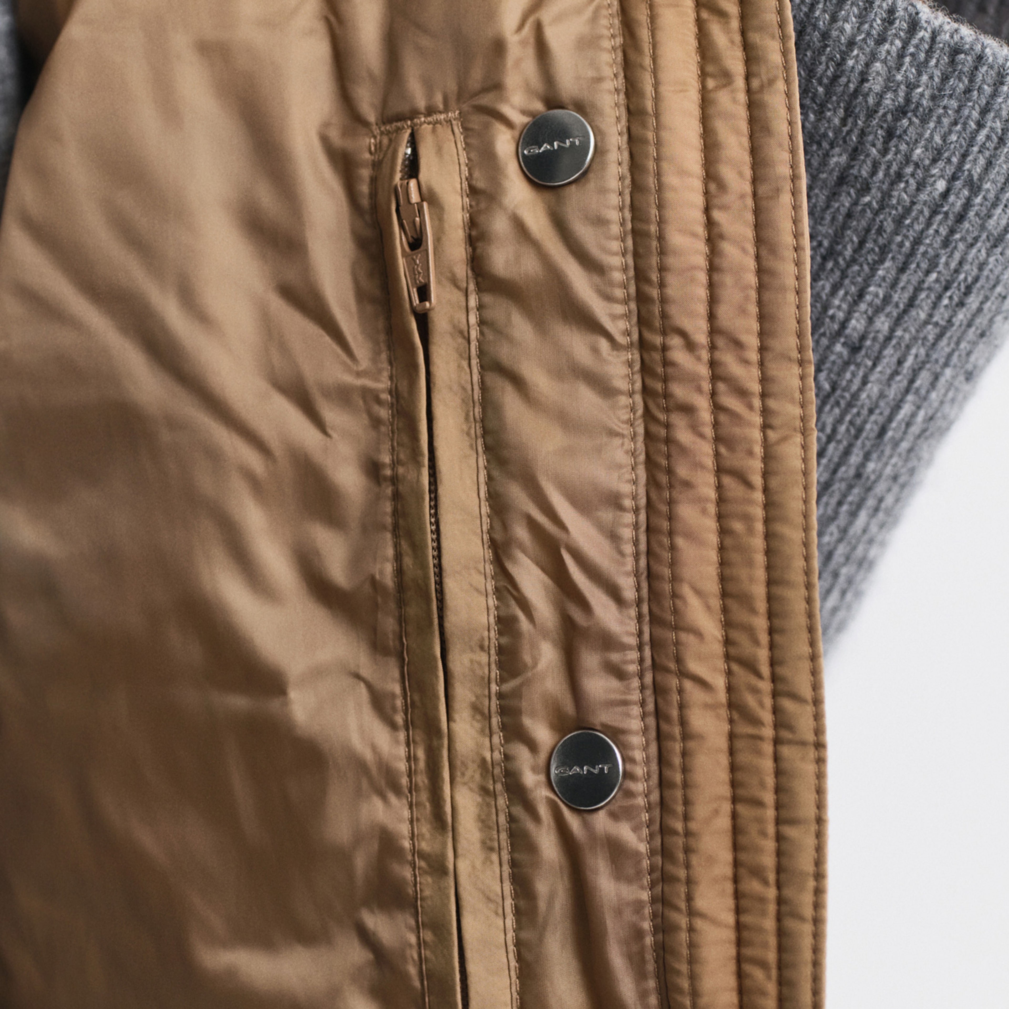 GANT Kadın Kaverengi Regular Fit Dik Yaka Kaz Tüyü Yelek