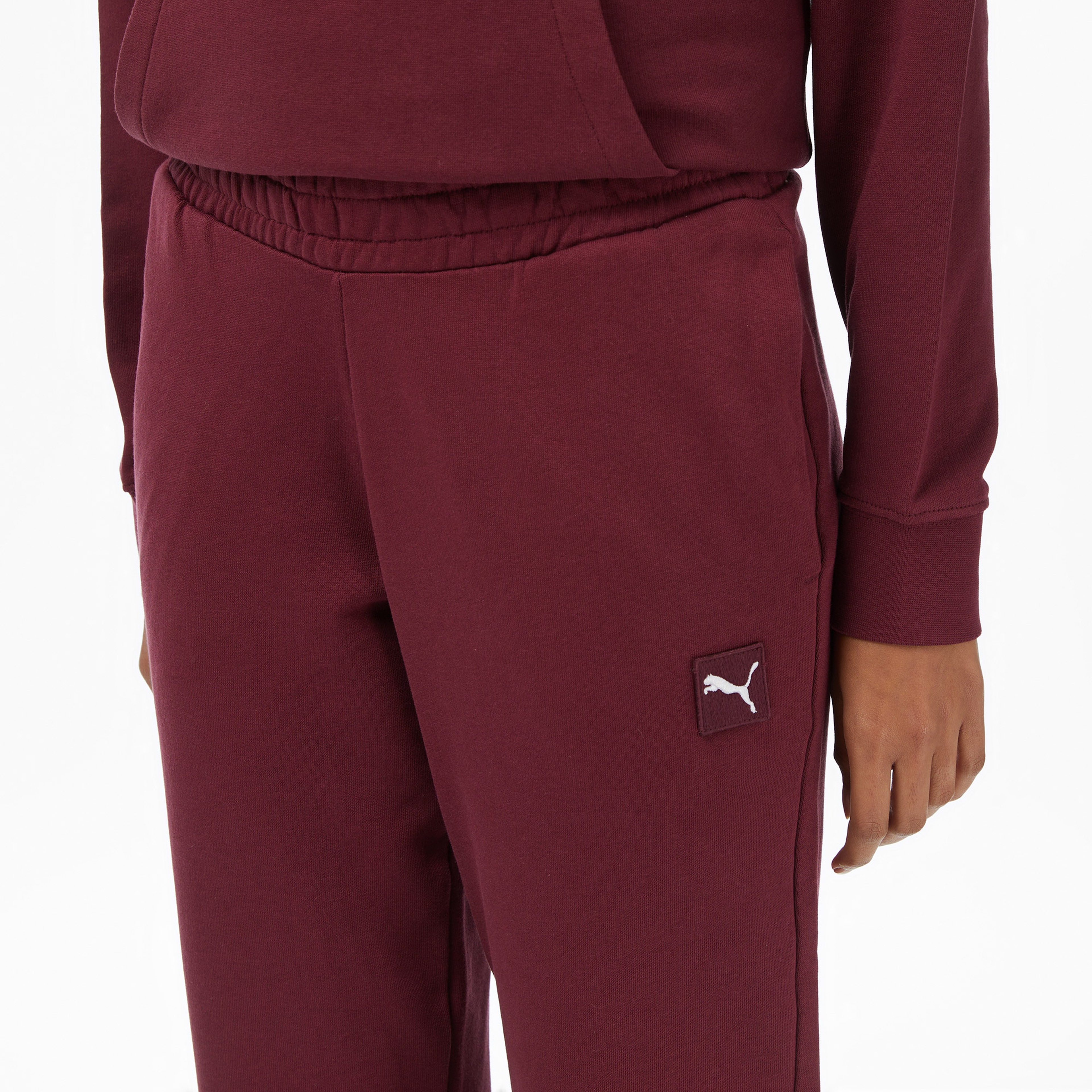 Puma Ess Elevated Sweat Kadın Kırmızı Pantolon