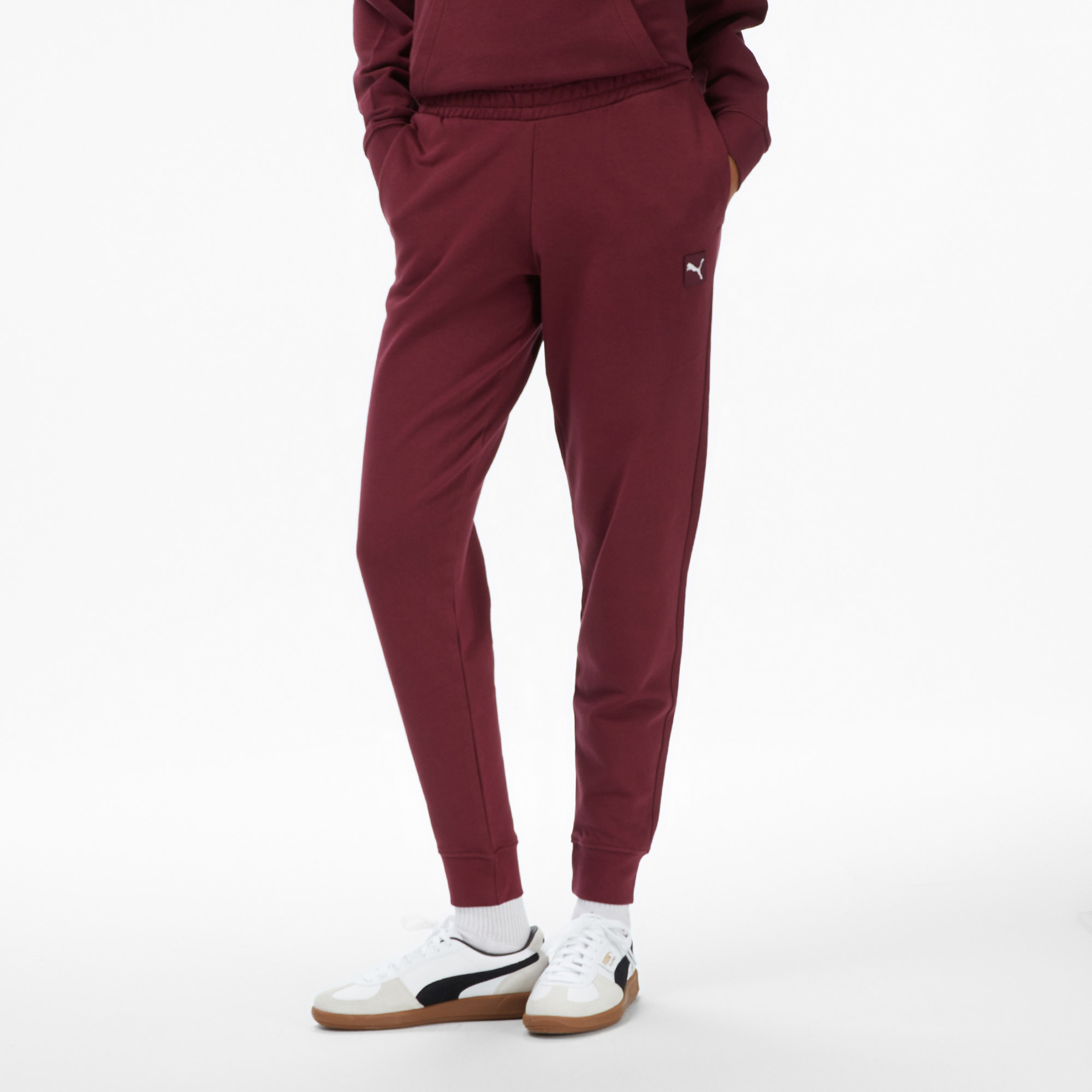 Puma Ess Elevated Sweat Kadın Kırmızı Pantolon