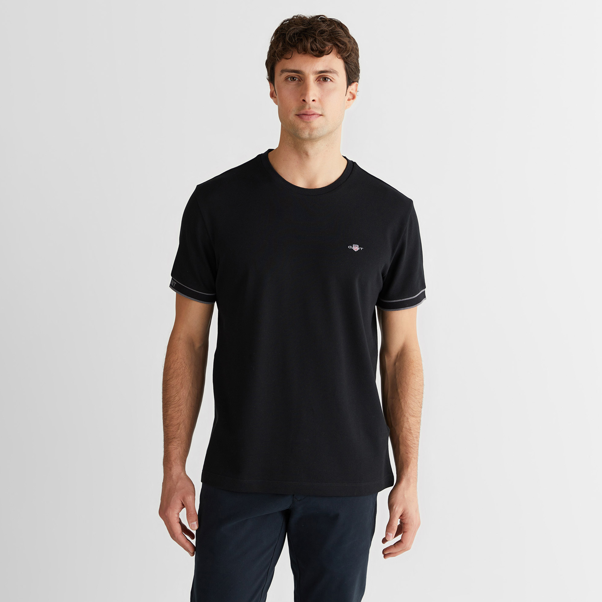 GANT Erkek Siyah Regular Fit T-Shirt