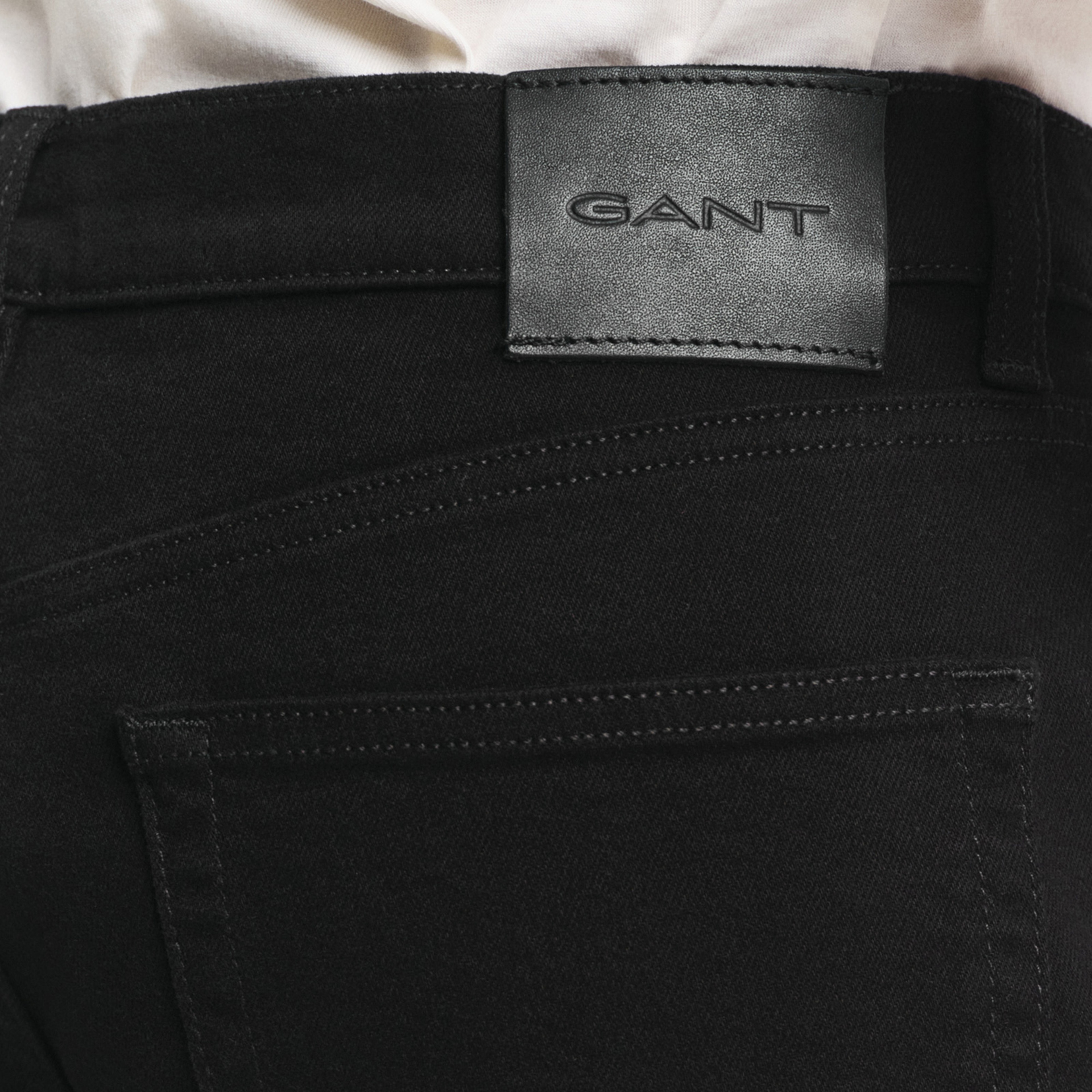 GANT Erkek Siyah Slim Fit Stay Black Jean