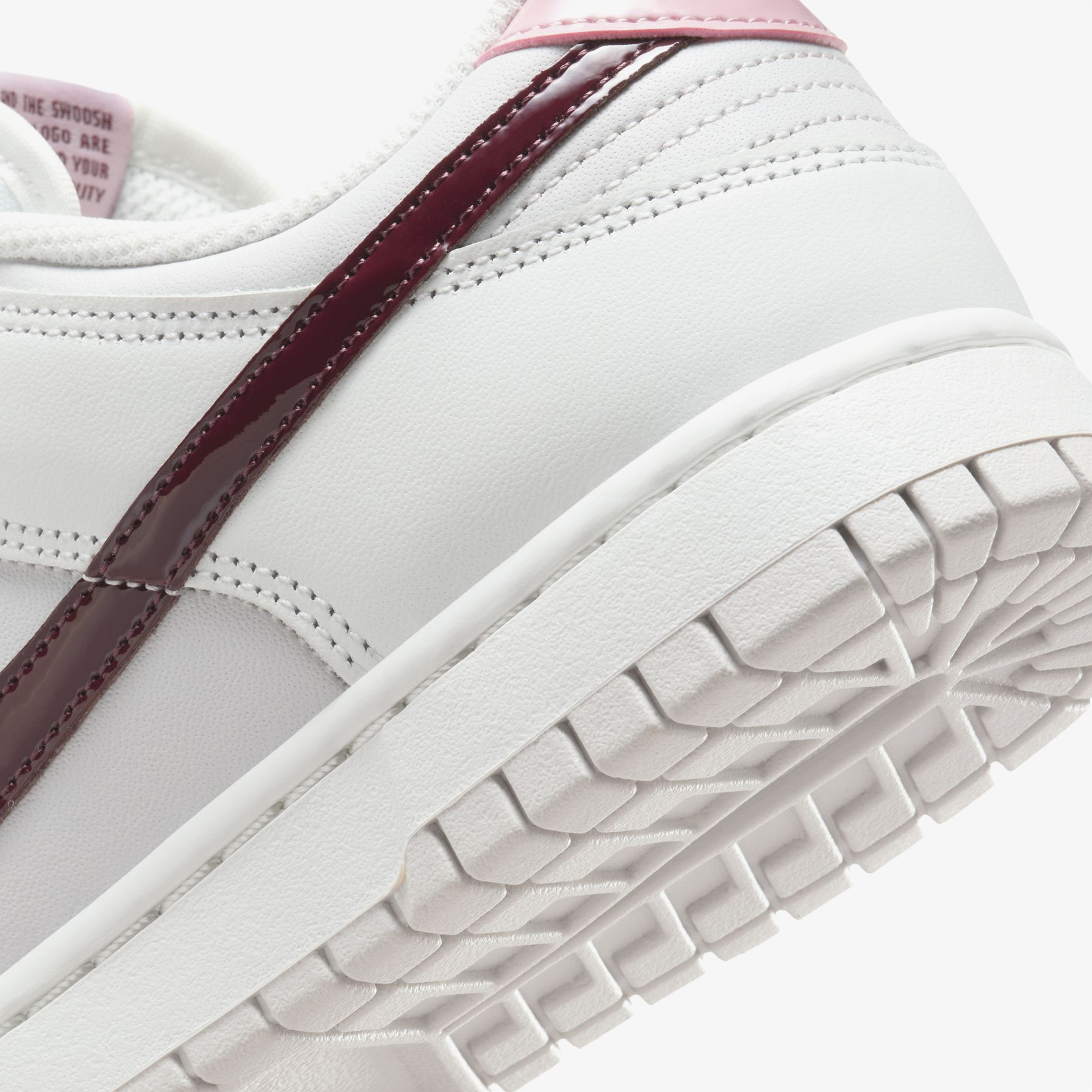 Nike Dunk Low White Plum Chalk Kadın Beyaz Spor Ayakkabı