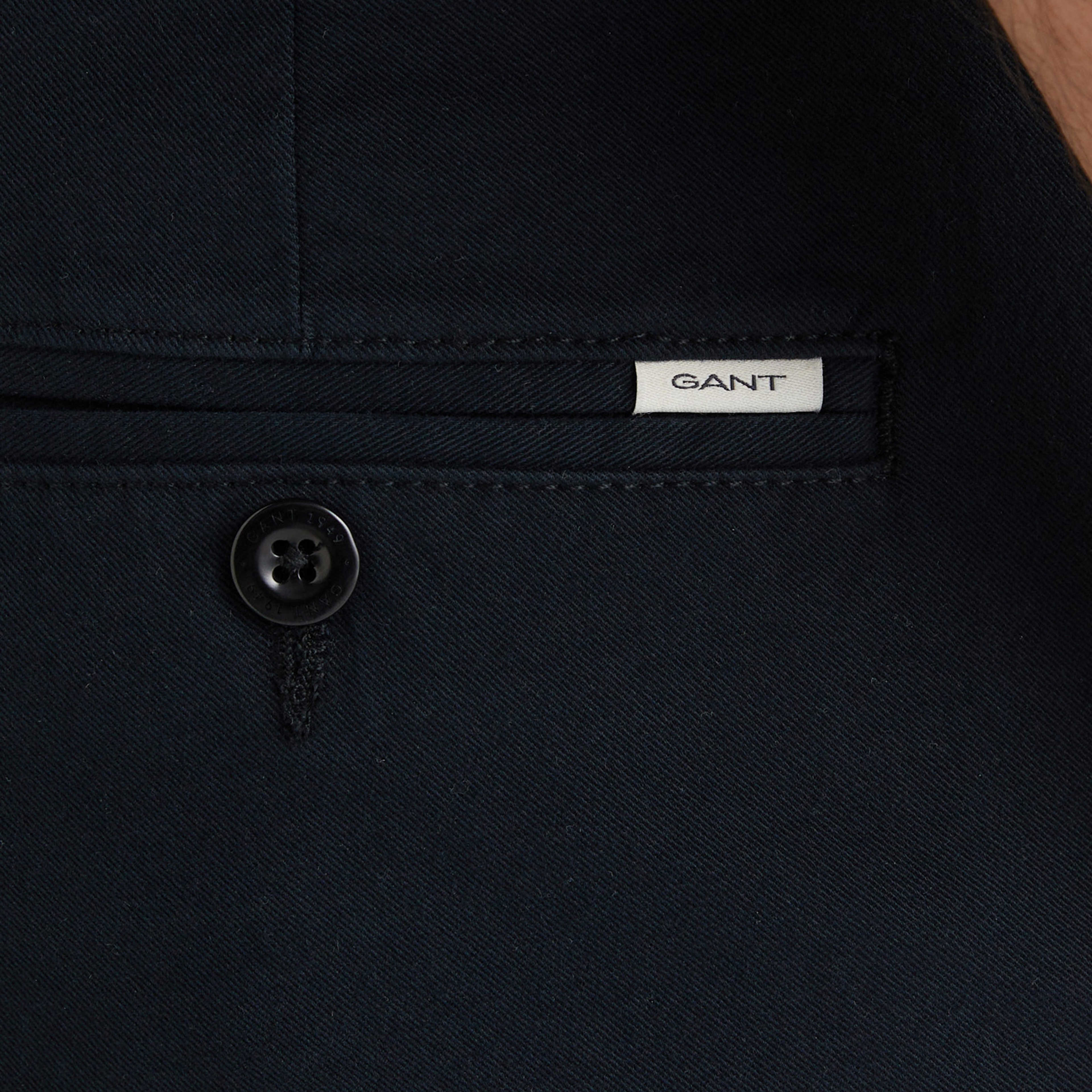 GANT Erkek Siyah Slim Fit Pantolon