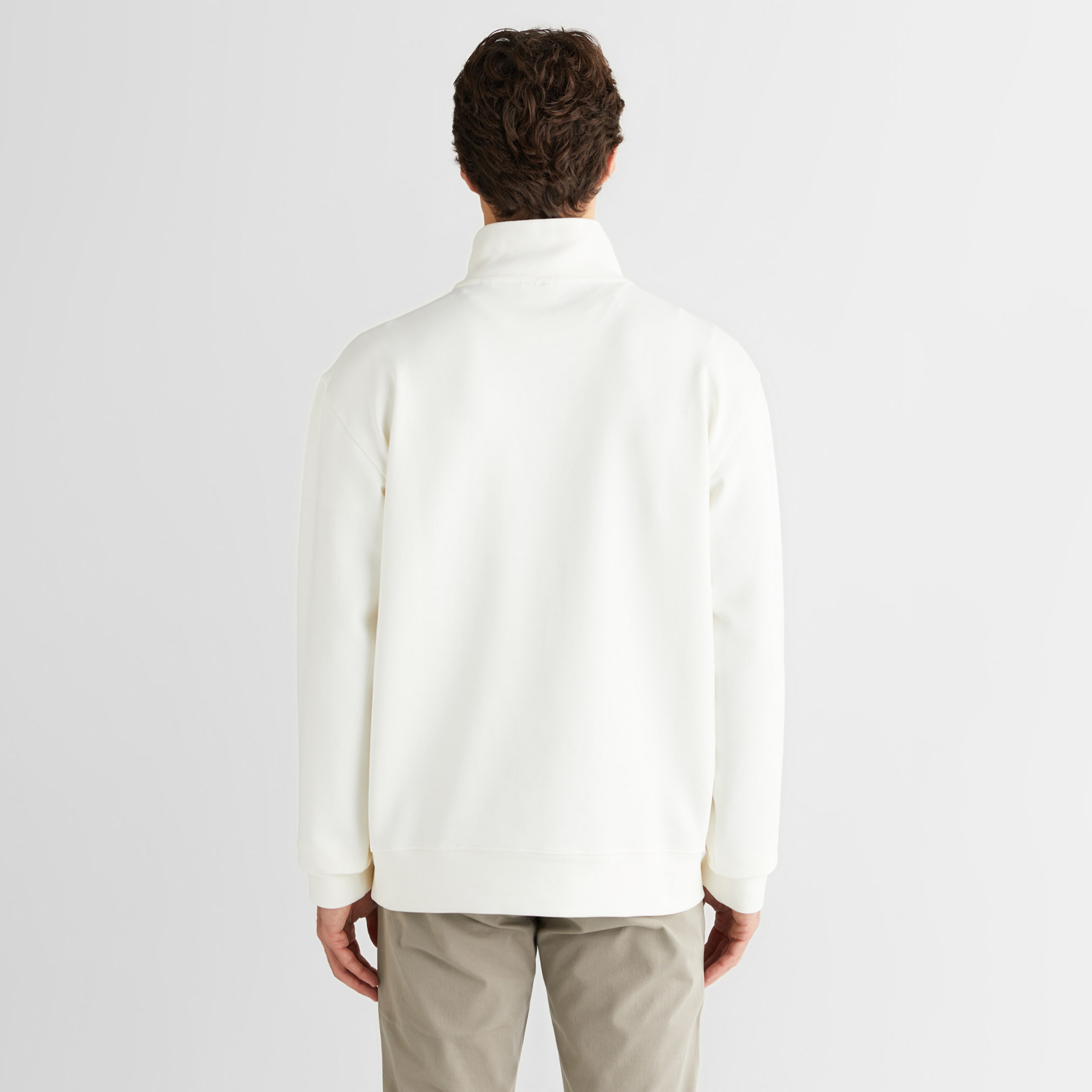 GANT Erkek Beyaz Relaxed Fit Yarım Fermuarlı Sweatshirt