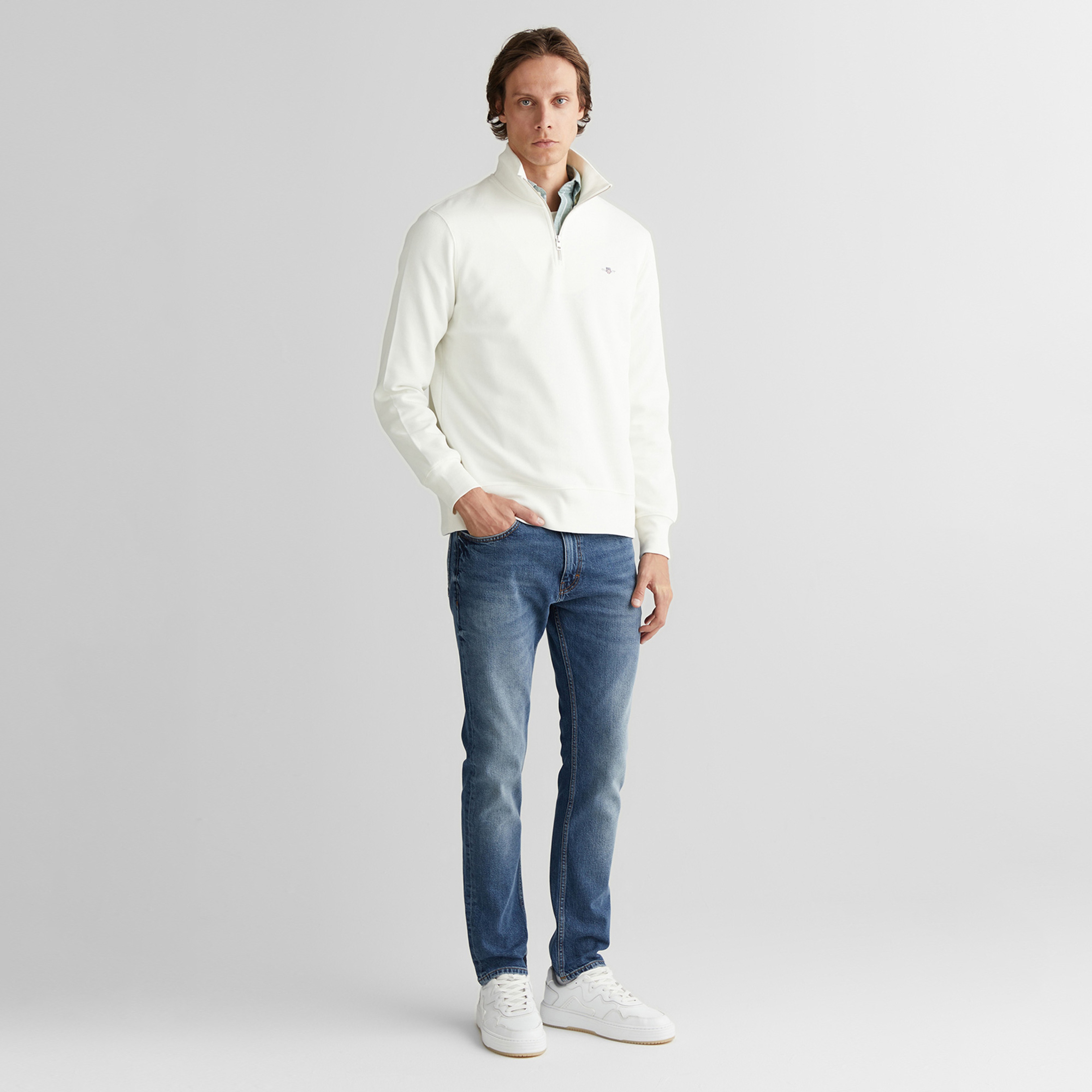 GANT Erkek Beyaz Regular Fit Yarım Fermuarlı Sweatshirt