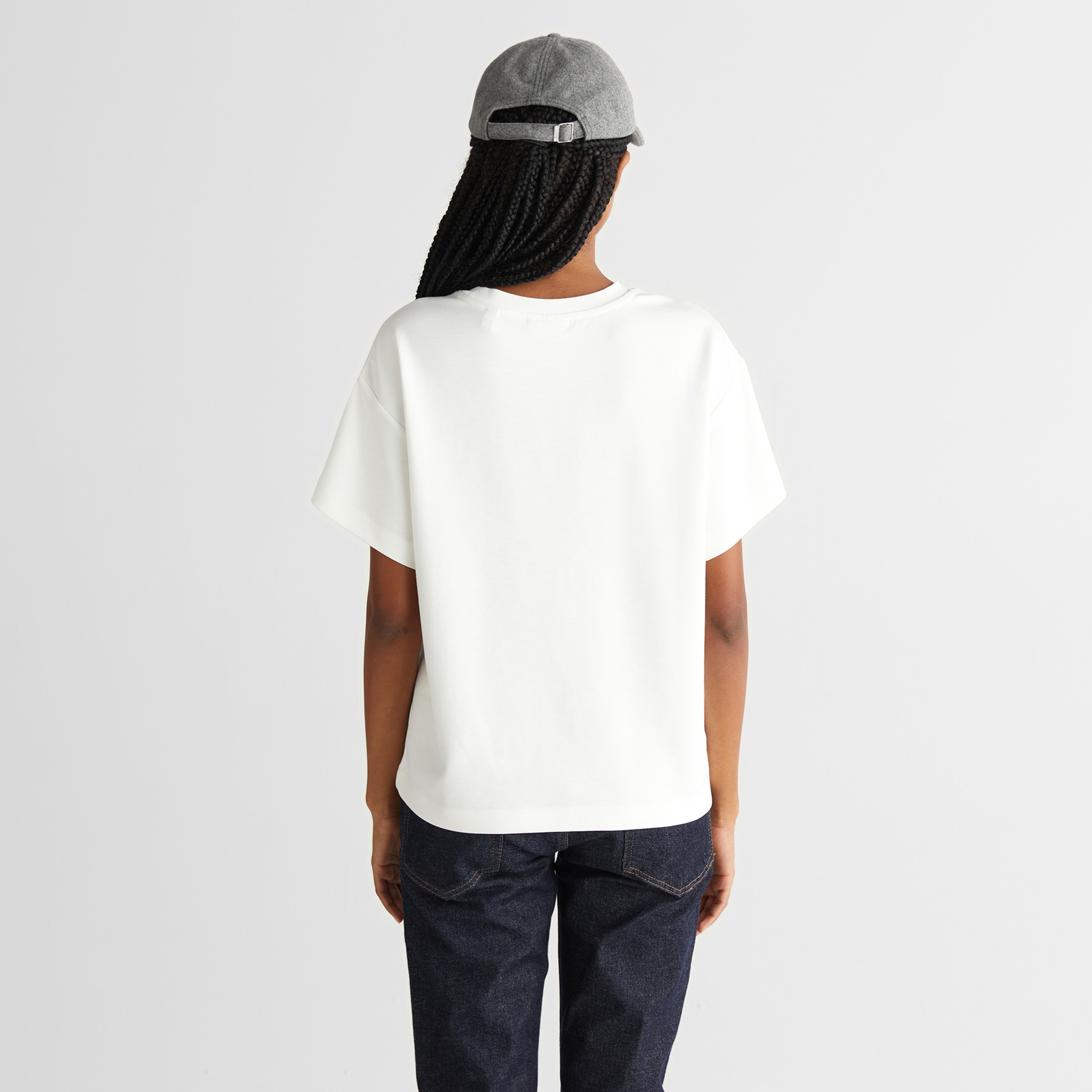 GANT Kadın Beyaz Regular Fit Bisiklet Yaka T-Shirt