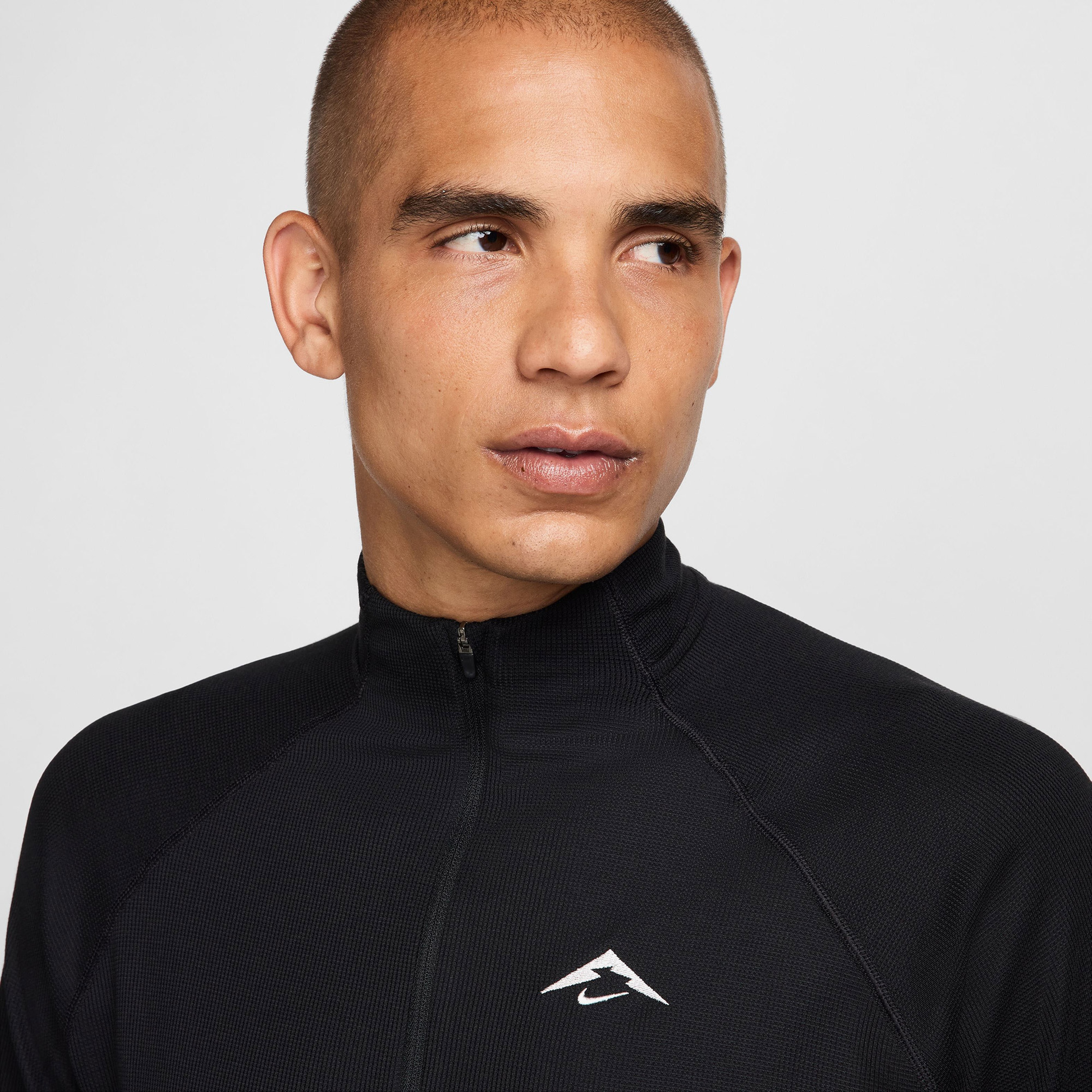 Nike Dri-Fit Trail Midlayer Erkek Siyah Kapüşonlu Hoodie