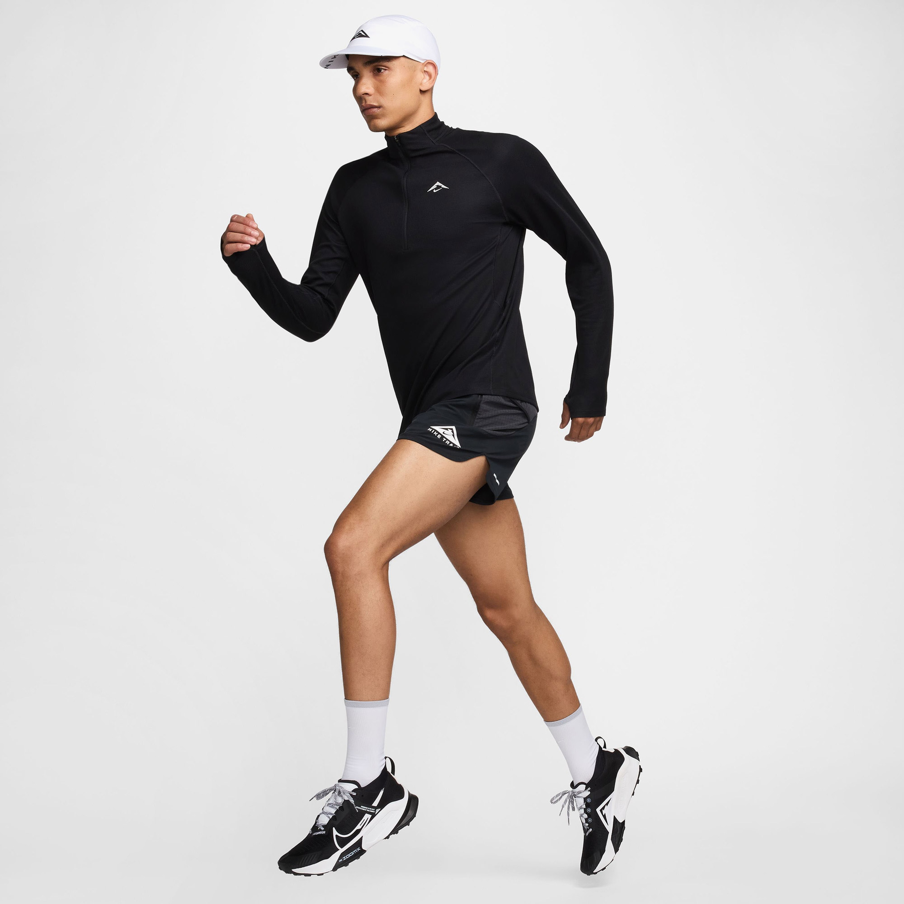 Nike Dri-Fit Trail Midlayer Erkek Siyah Kapüşonlu Hoodie