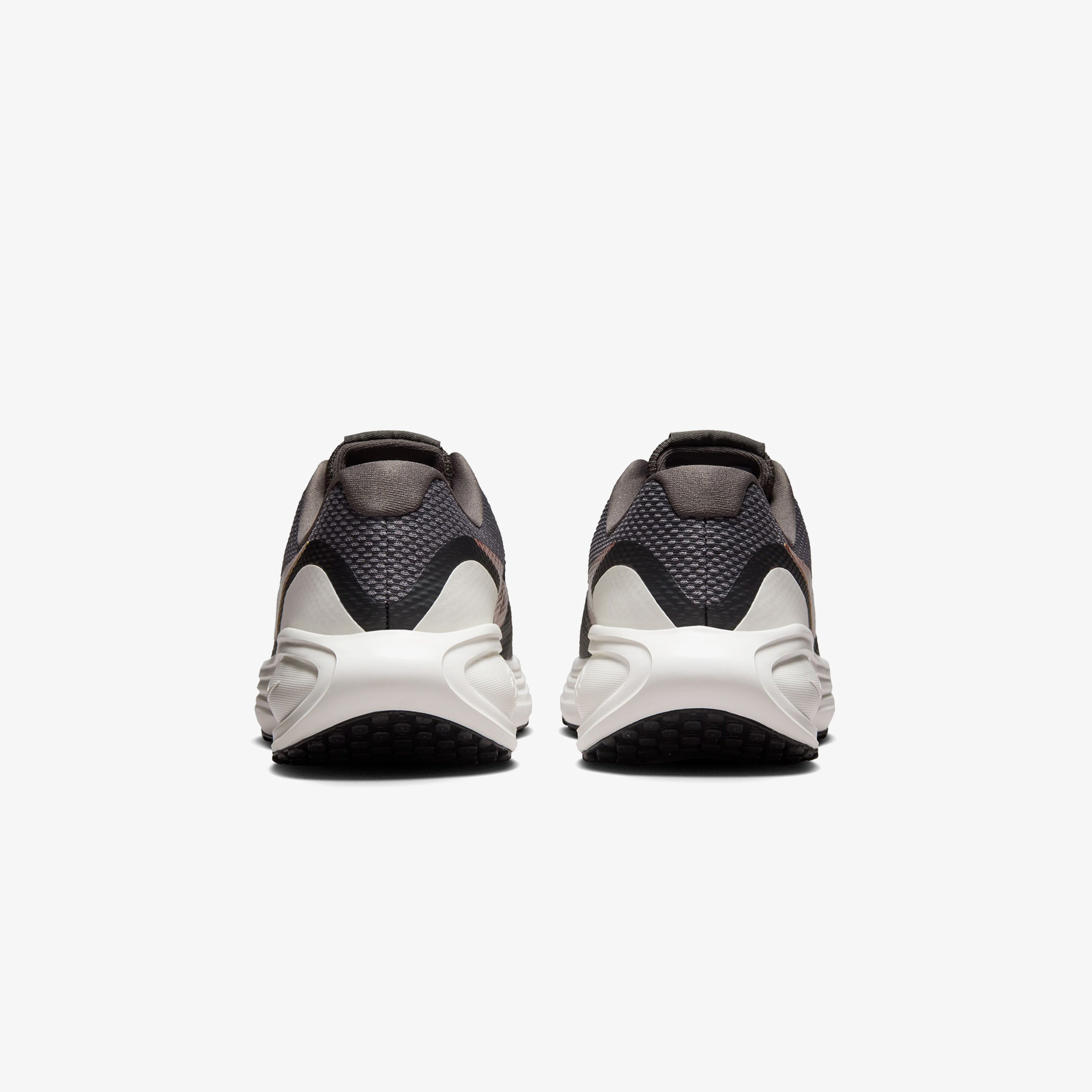Nike Revolution 8 Kadın Gri Koşu Ayakkabısı