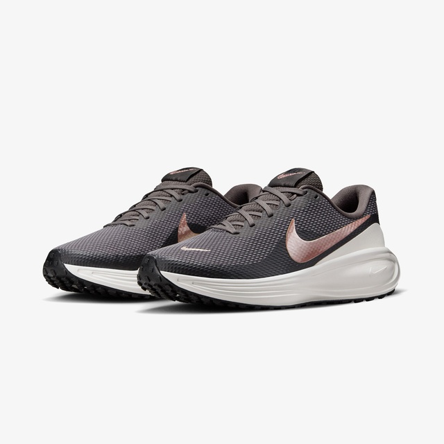Nike Gri Nike Revolution 8