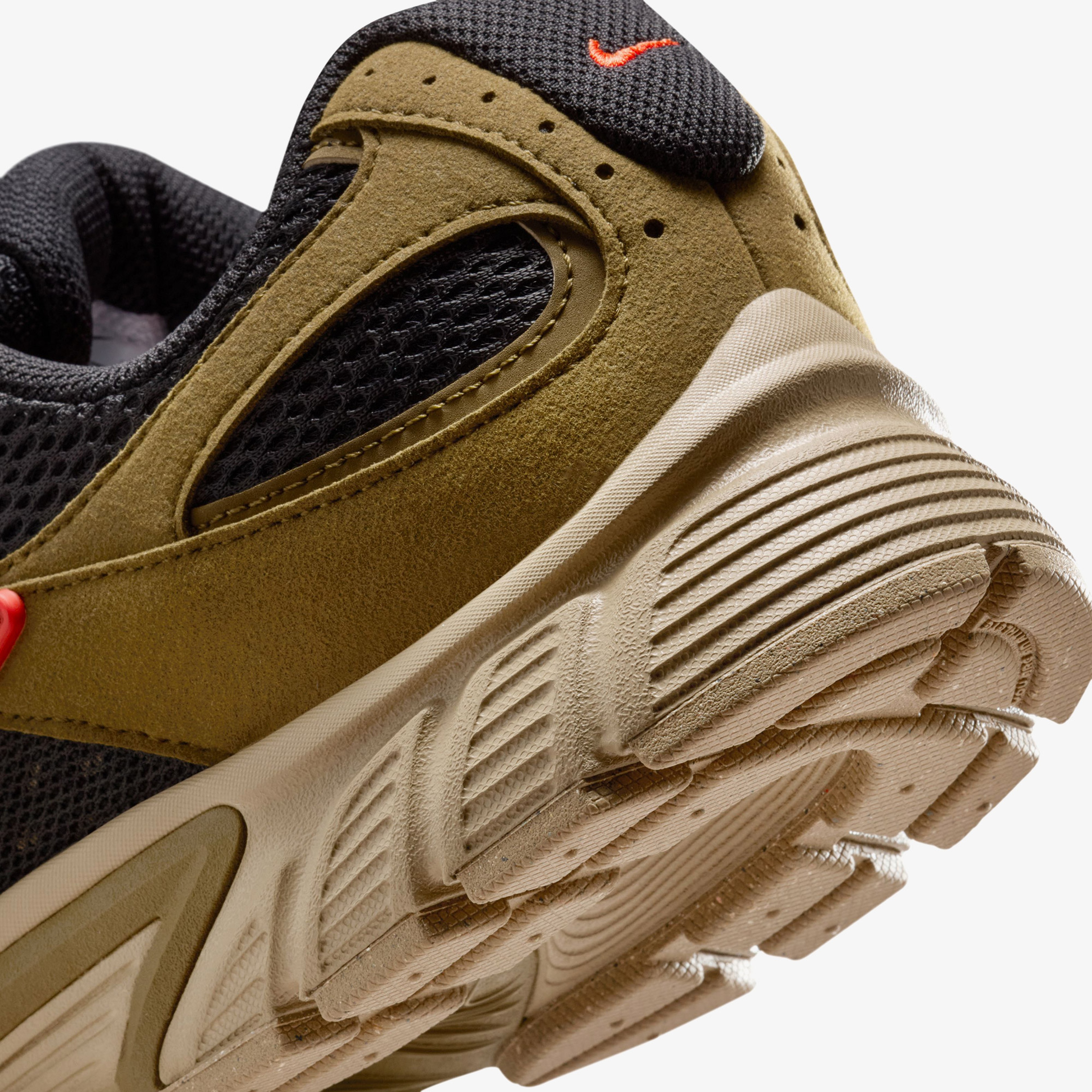 Nike V5 RNR Erkek Kahverengi Spor Ayakkabı