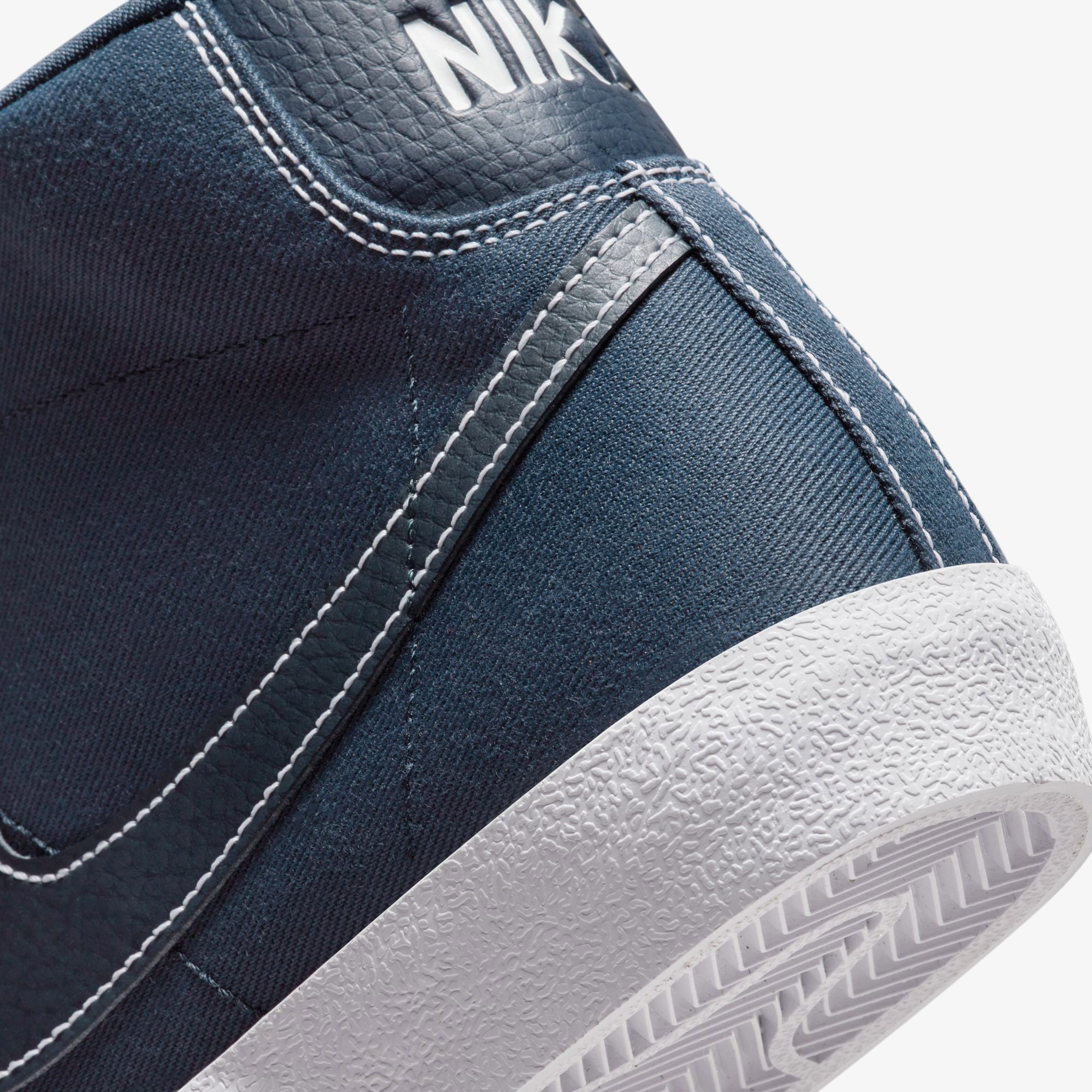 Nike Blazer Mid '77 Kadın Lacivert Spor Ayakkabı