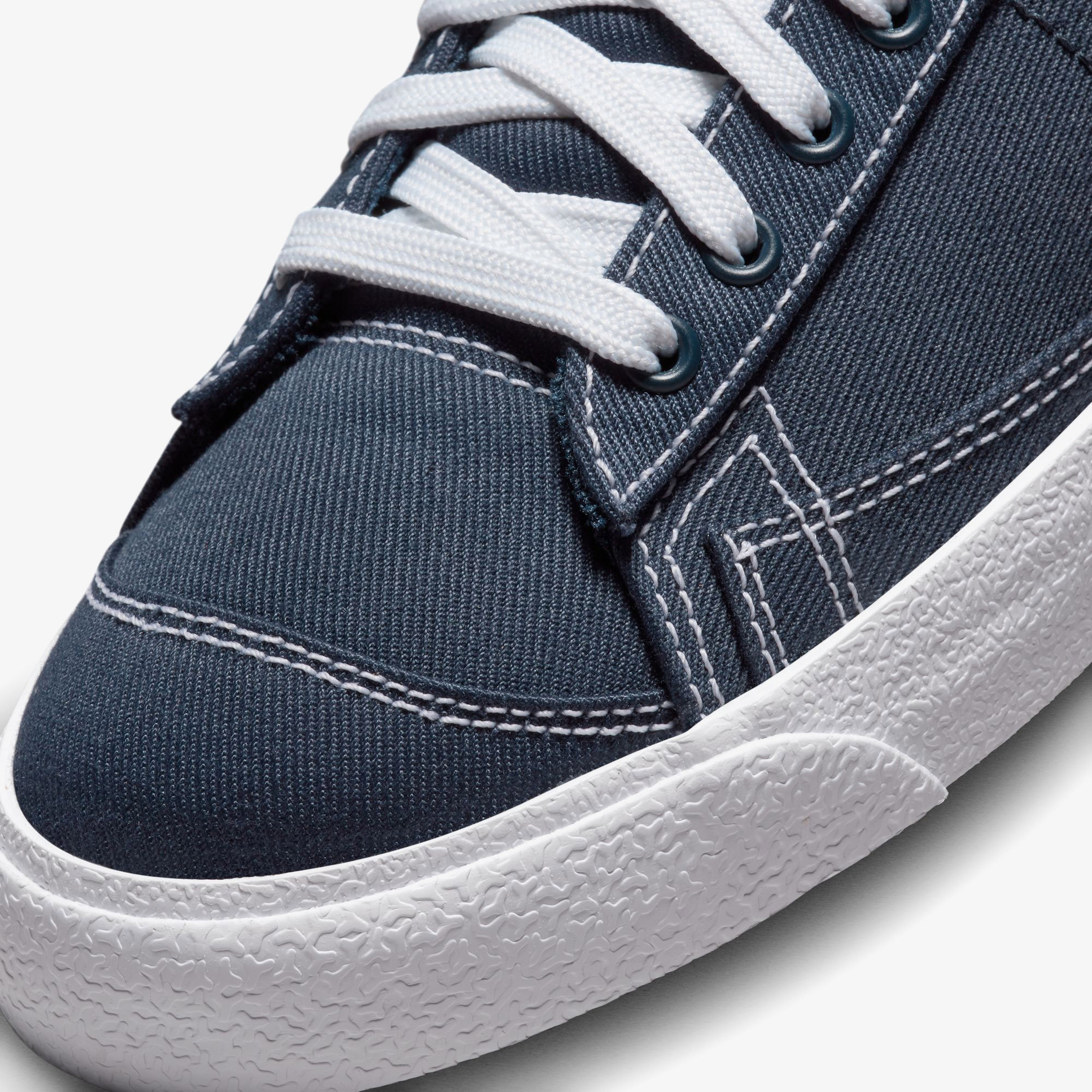 Nike Blazer Mid '77 Kadın Lacivert Spor Ayakkabı