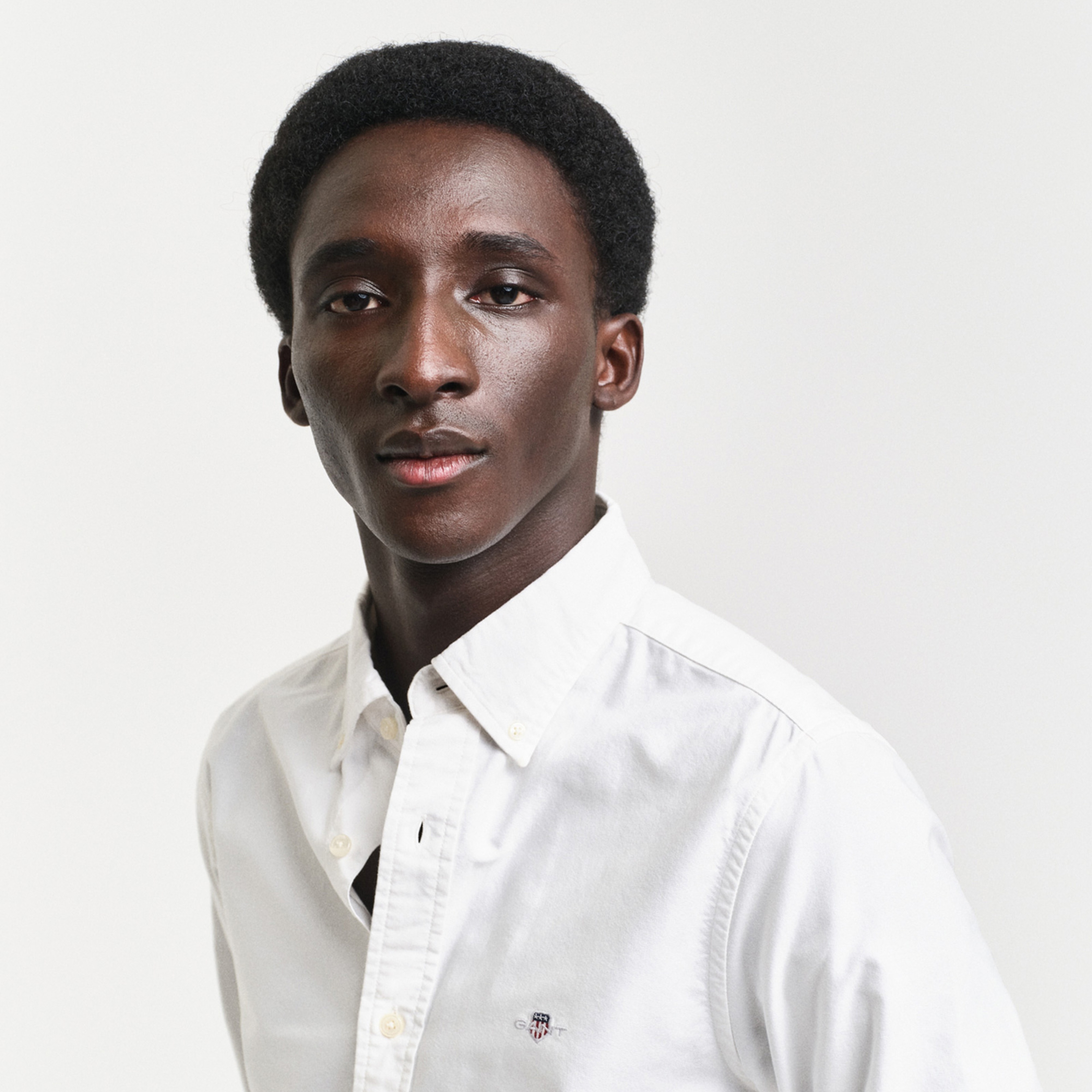 GANT Erkek Beyaz Slim Fit Klasik Yaka Oxford Gömlek